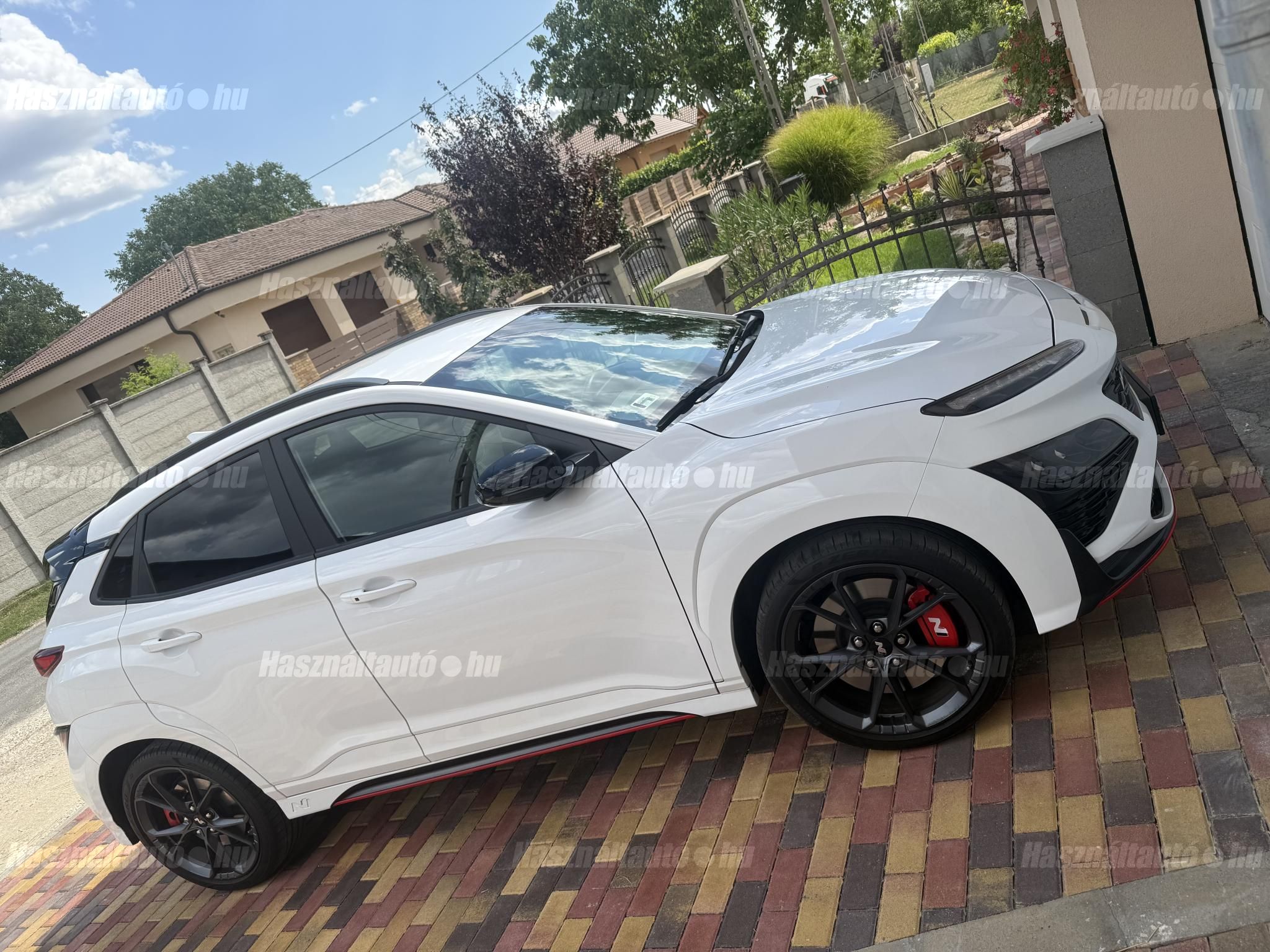HYUNDAI KONA 2022/10 - 1