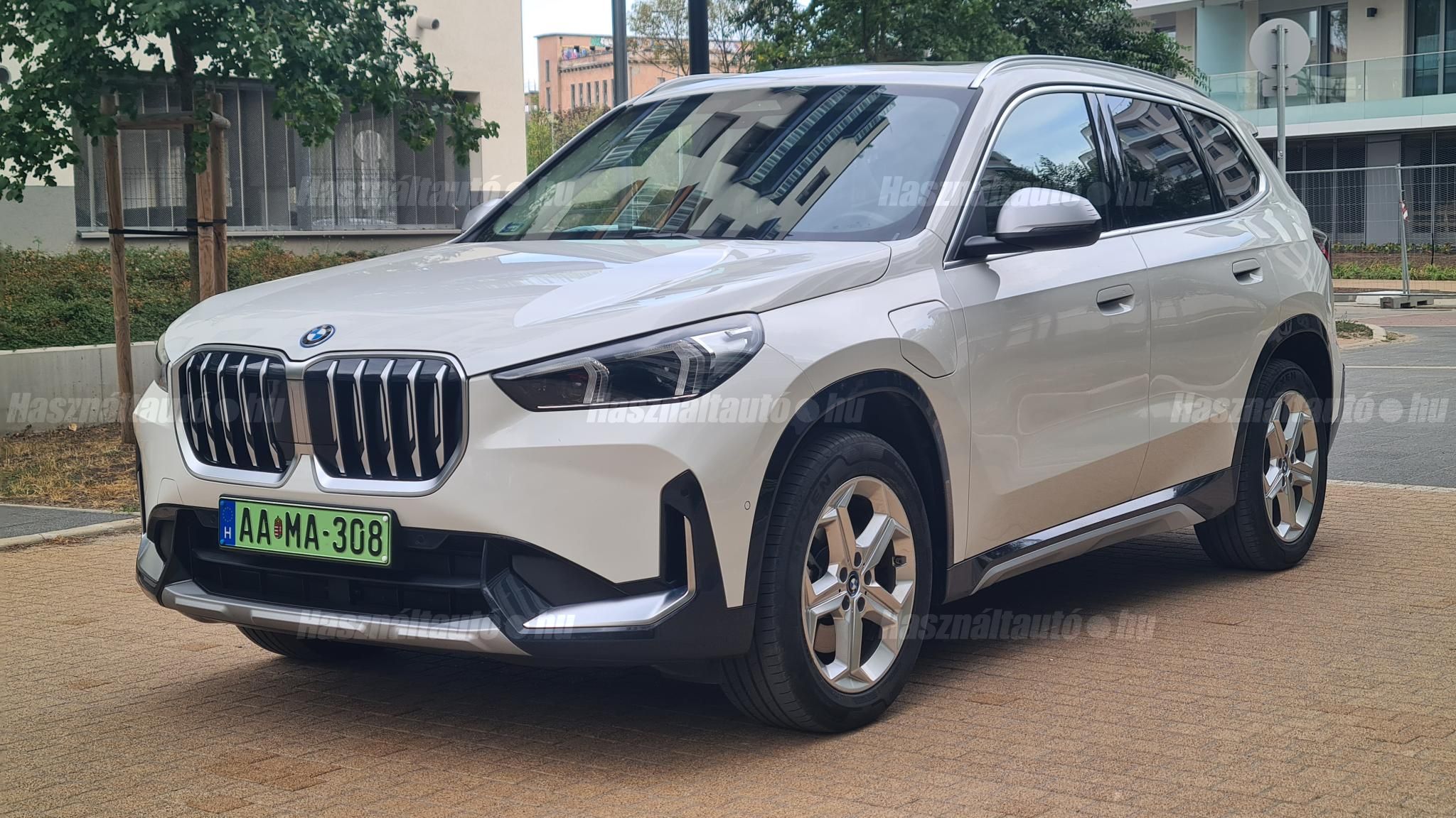 BMW X1 2023/4 - 1