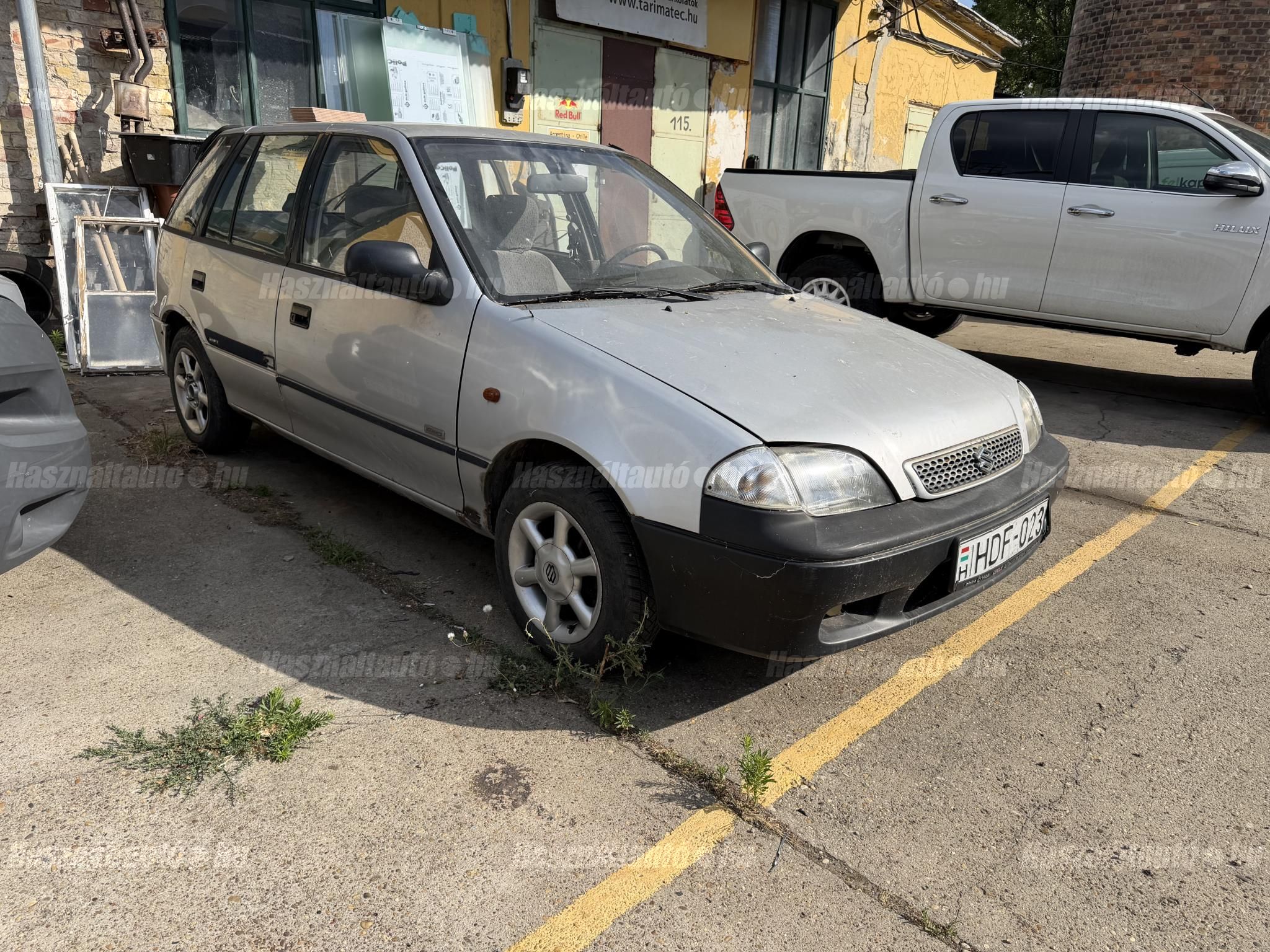 SUZUKI SWIFT 2001/6 - 1