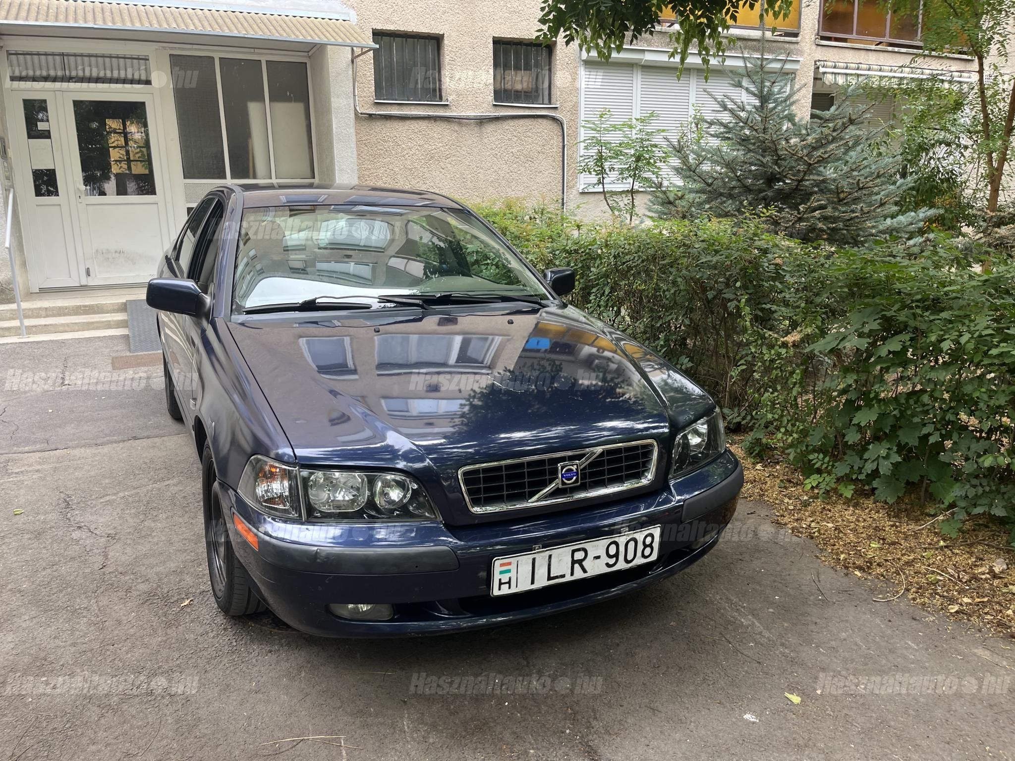 VOLVO S40 2003 - 1