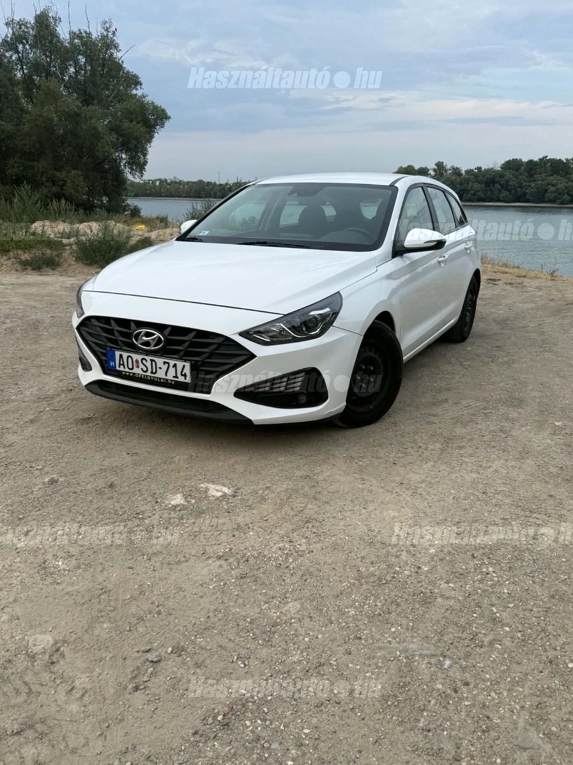 HYUNDAI I30 2020/8 - 1