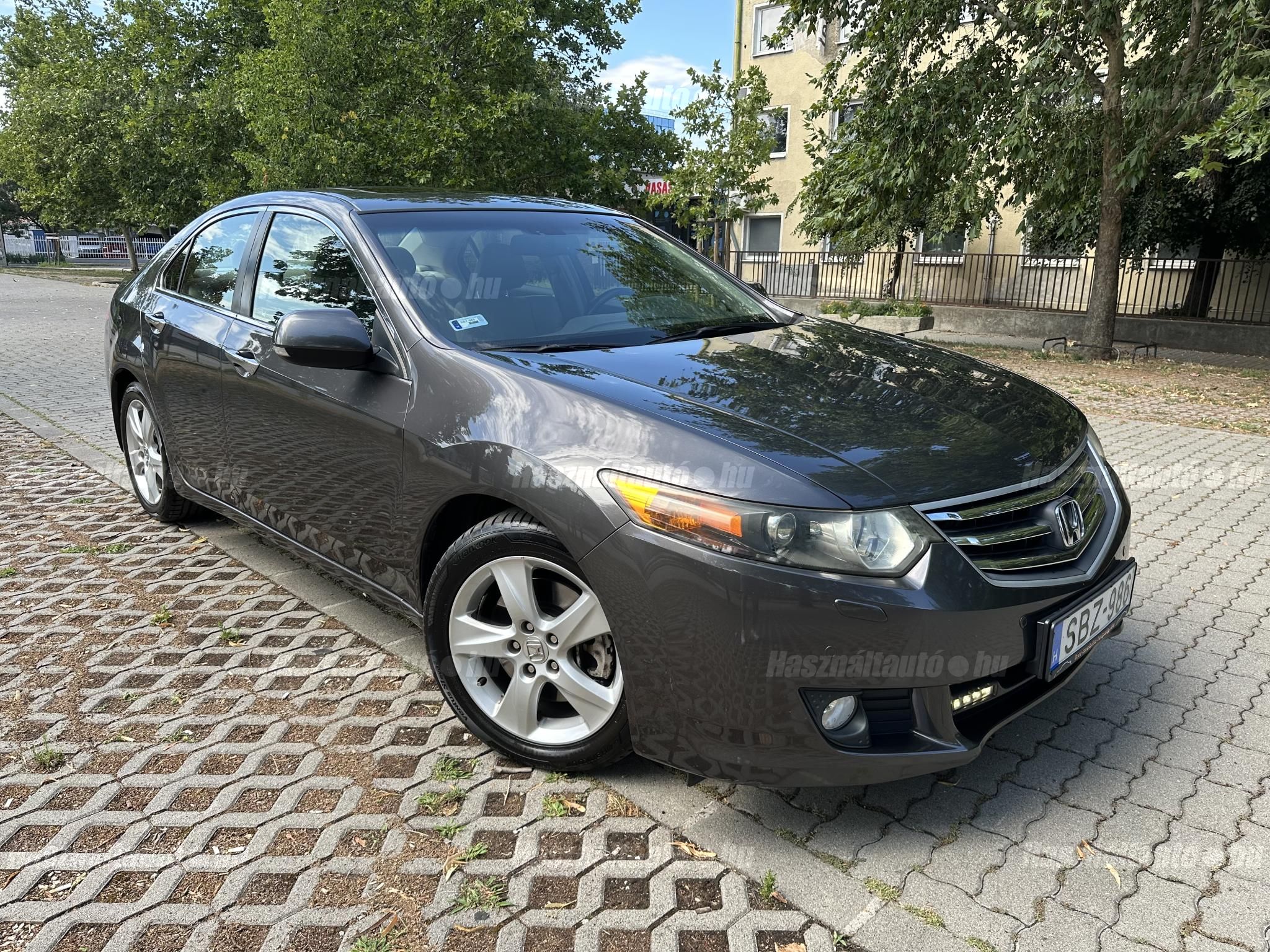 HONDA ACCORD 2010/3 - 1