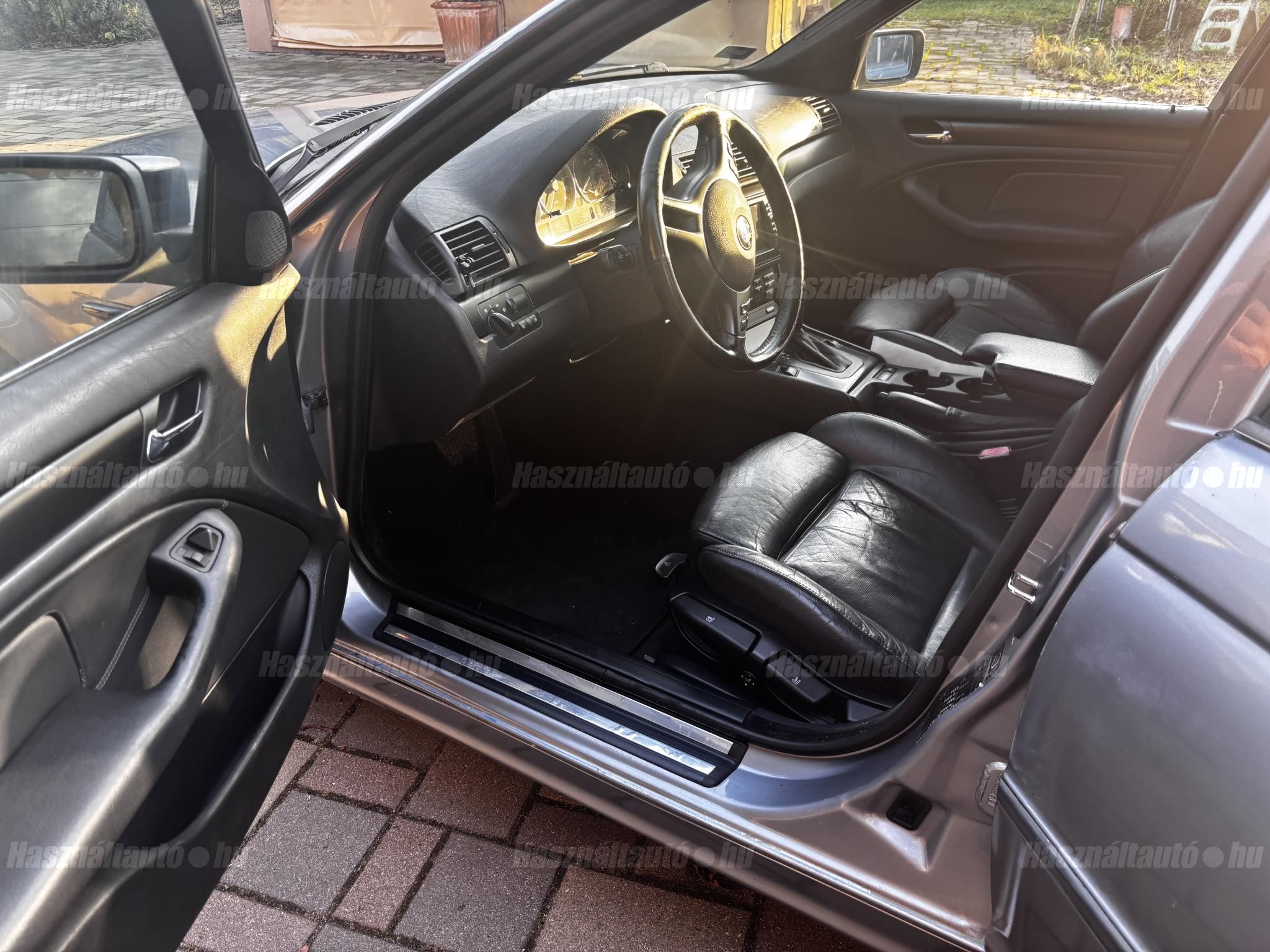 BMW 3-AS SOROZAT 2004/8 - 1