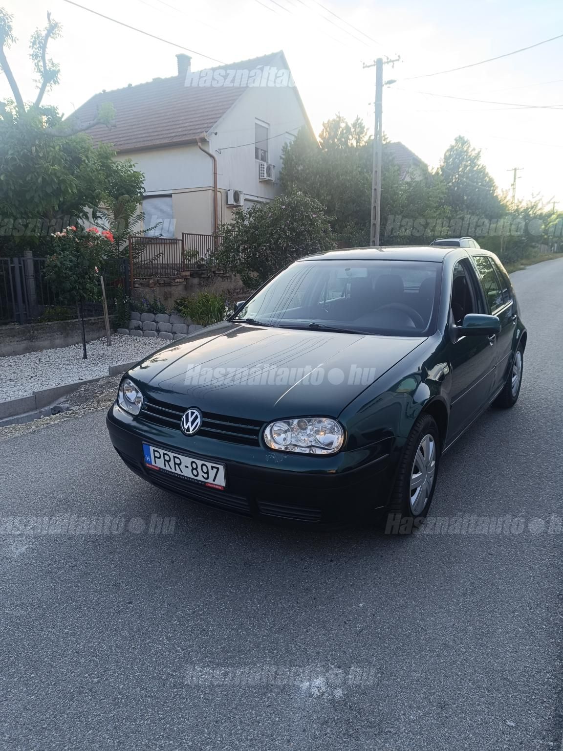 VOLKSWAGEN GOLF IV 2000 - 1
