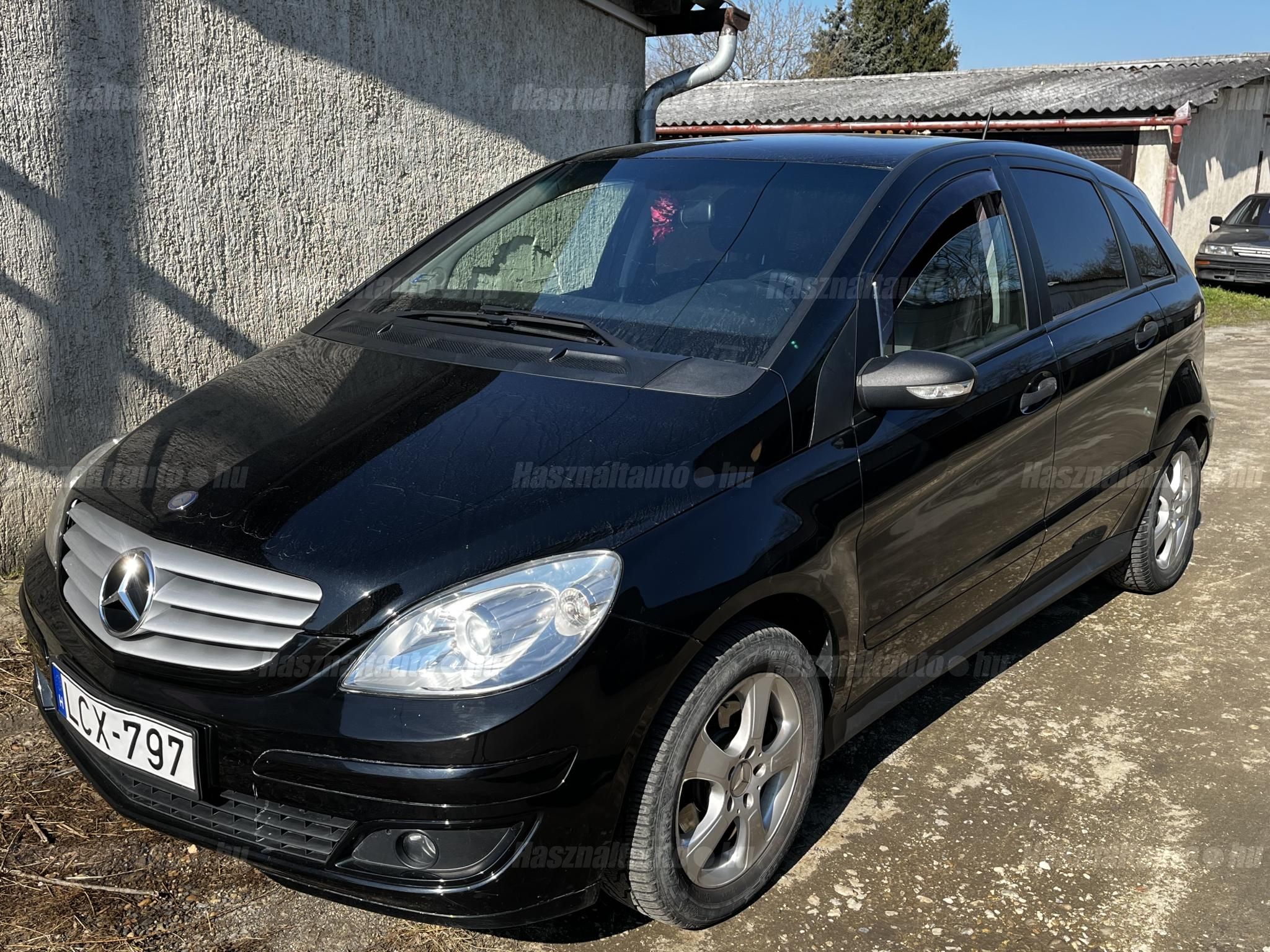 MERCEDES-BENZ B 180 2008/3 - 1