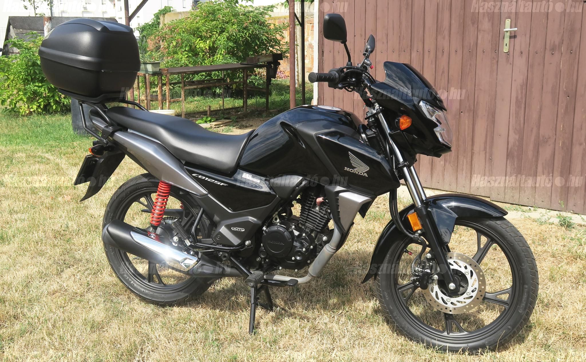 HONDA CB 125 F 2022/10 - 1
