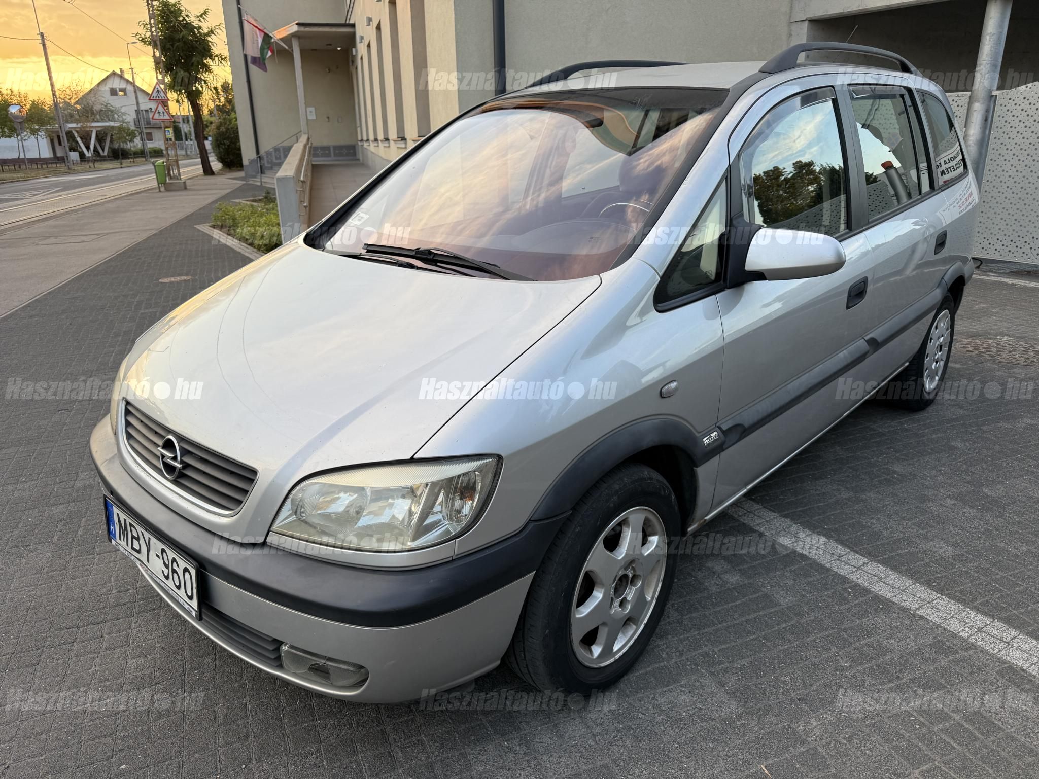 OPEL ZAFIRA A 2001/9 - 1