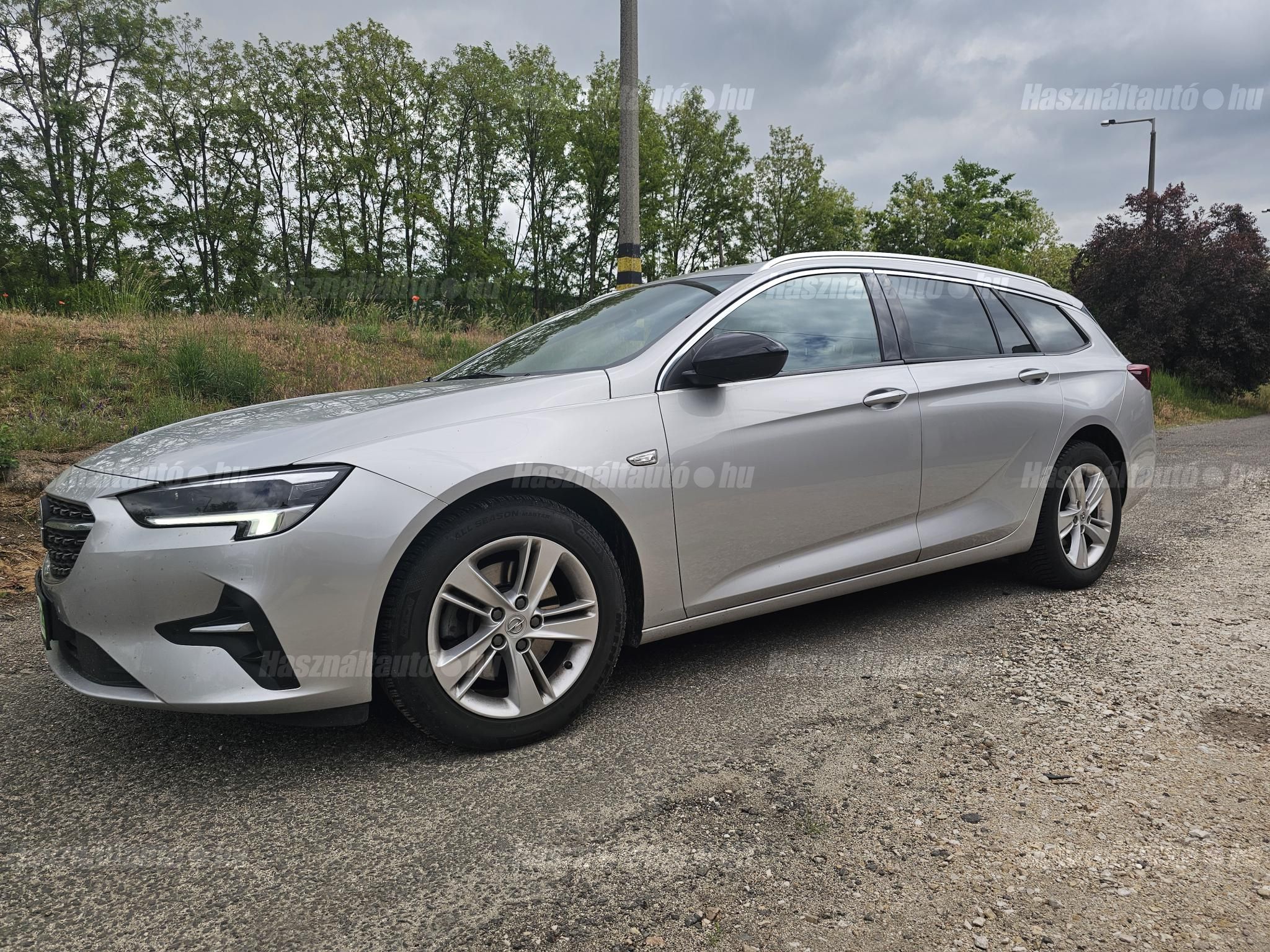 OPEL INSIGNIA 2022/11 - 1