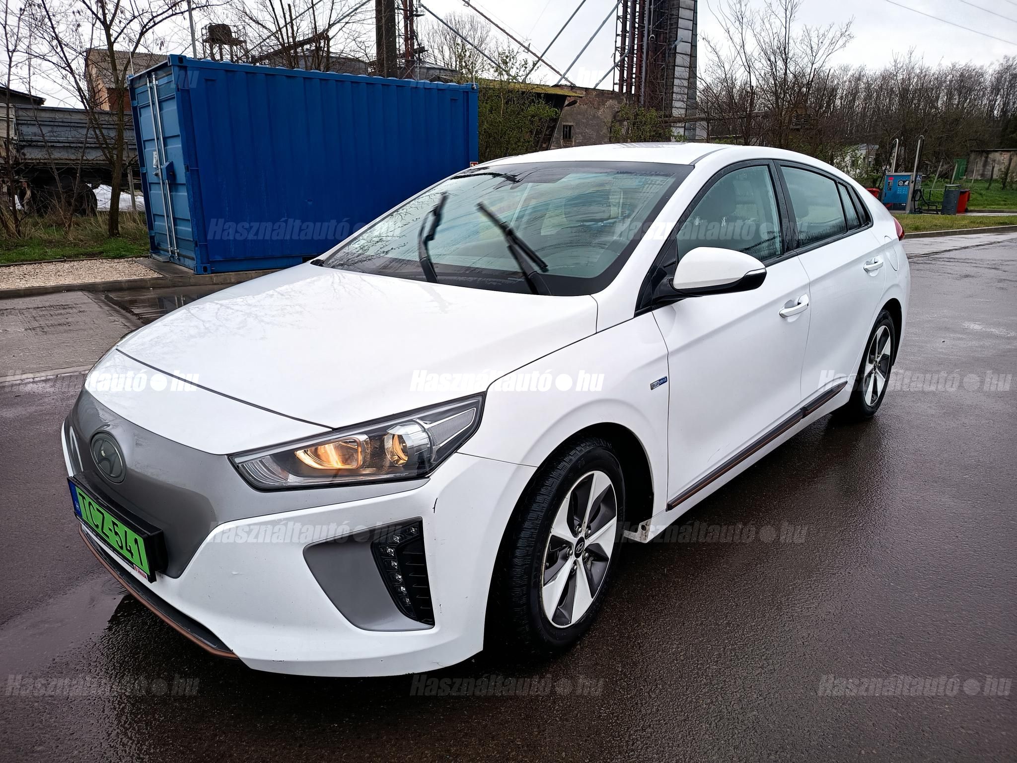 HYUNDAI IONIQ 2018/3 - 1