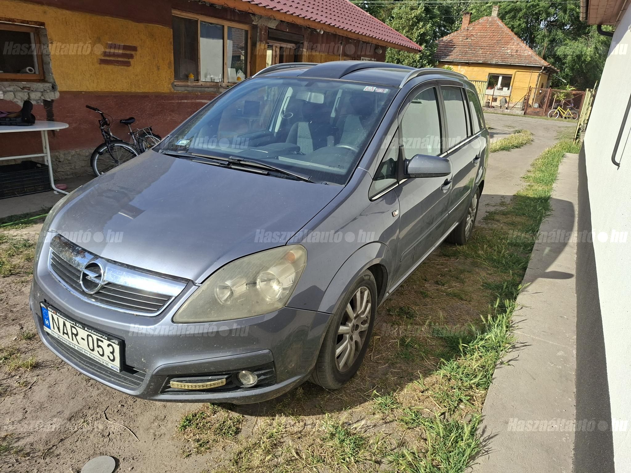 OPEL ZAFIRA B 2006/10 - 1