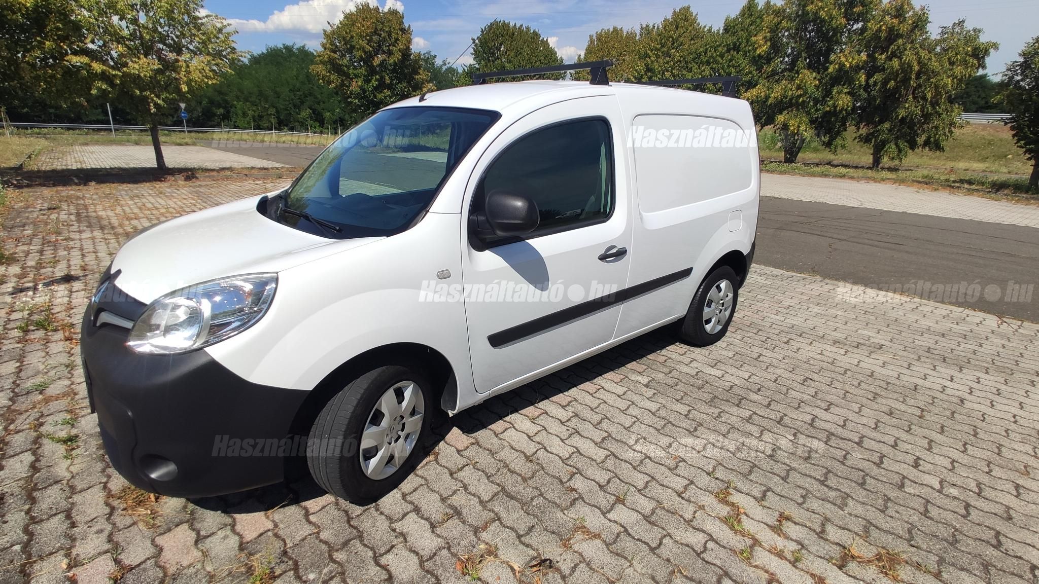 RENAULT KANGOO 2020/8 - 1