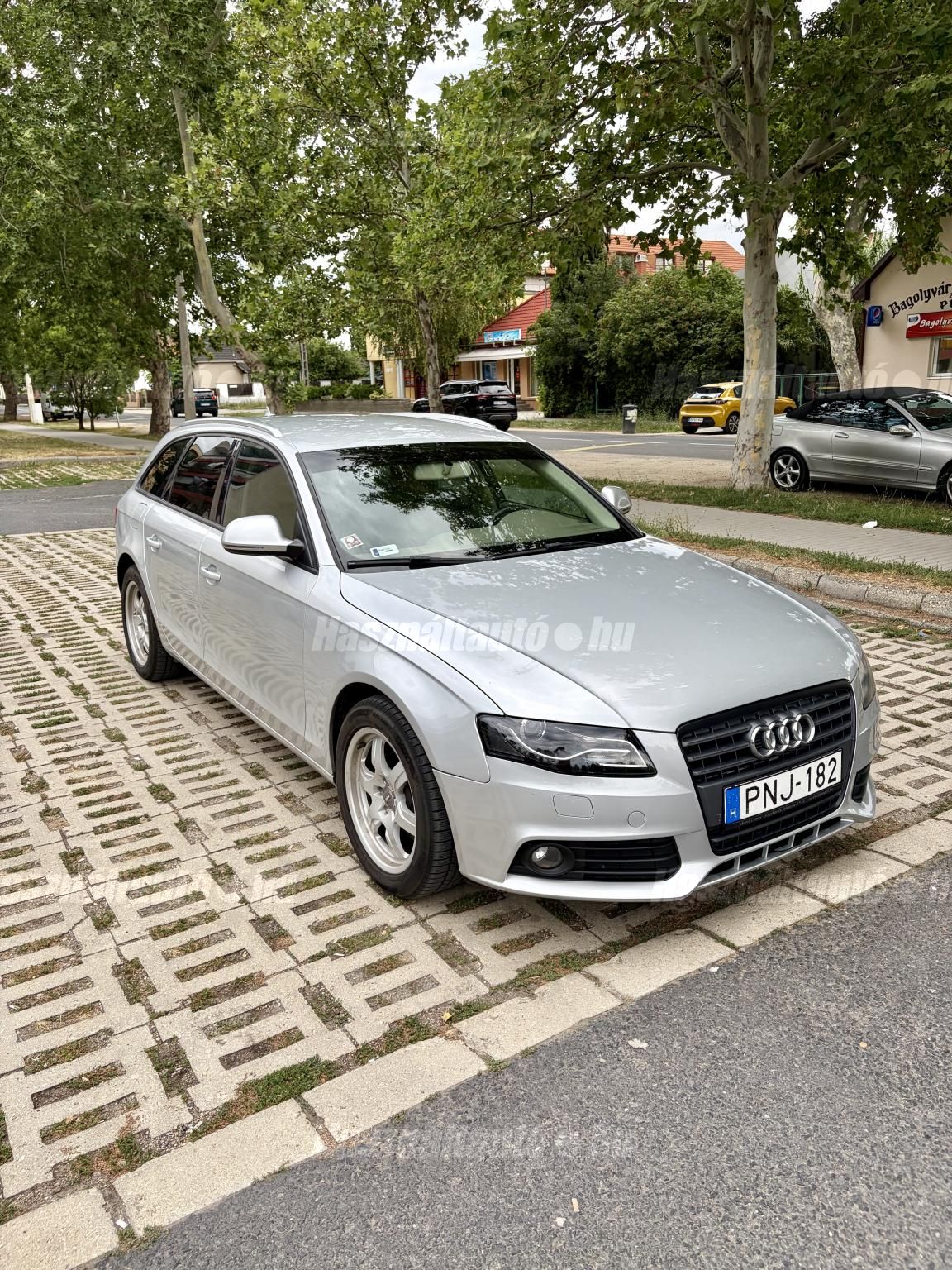 AUDI A4 2009/10 - 1
