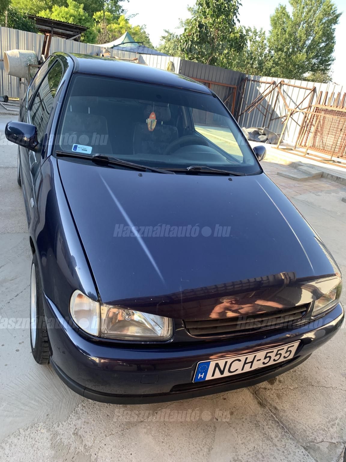 VOLKSWAGEN POLO 1996/11 - 1