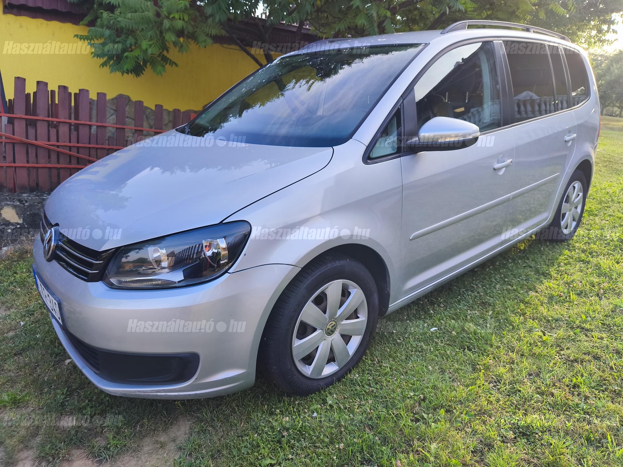 VOLKSWAGEN TOURAN 2013/7 - 1