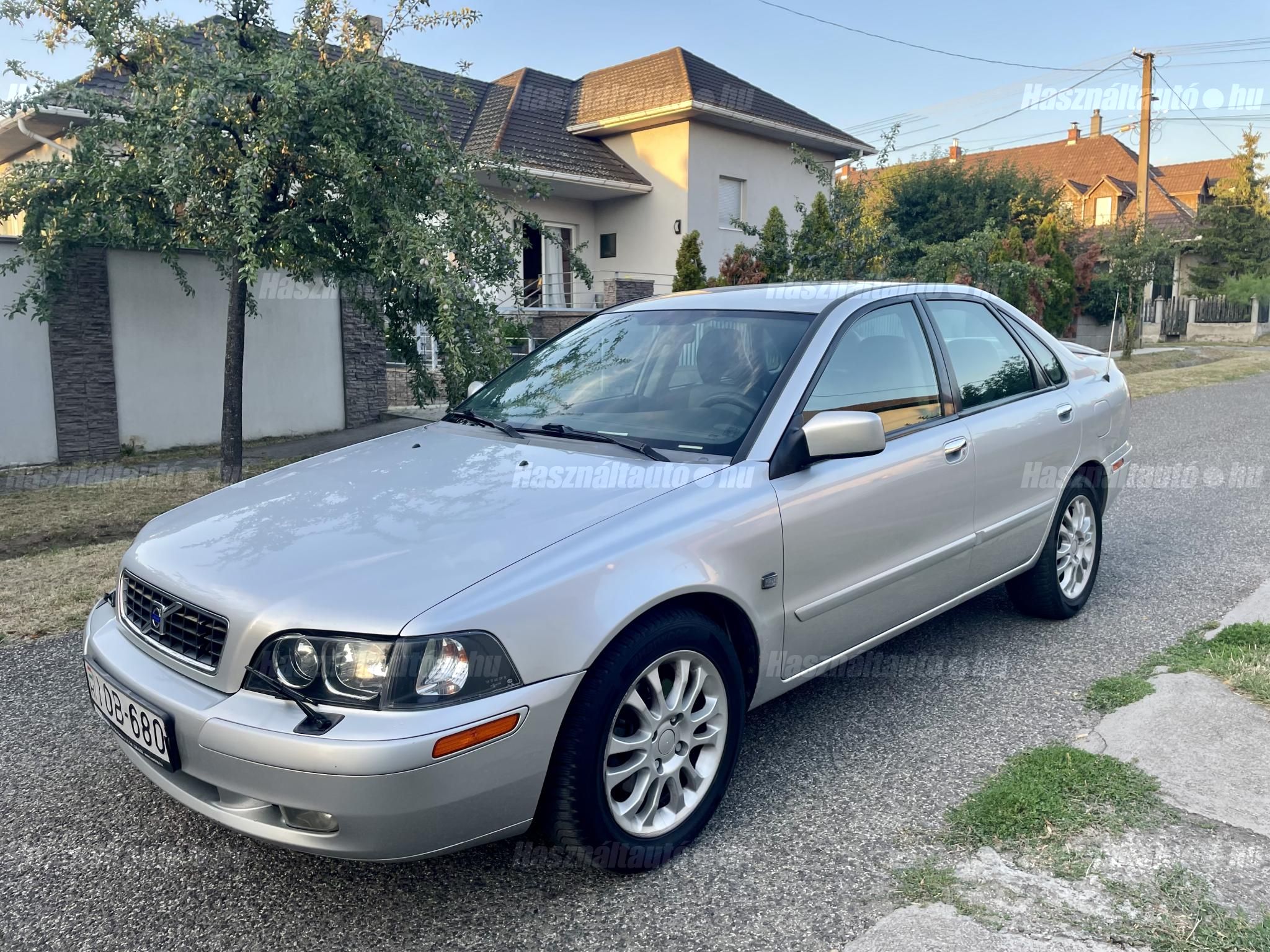 VOLVO S40 2003/7 - 1
