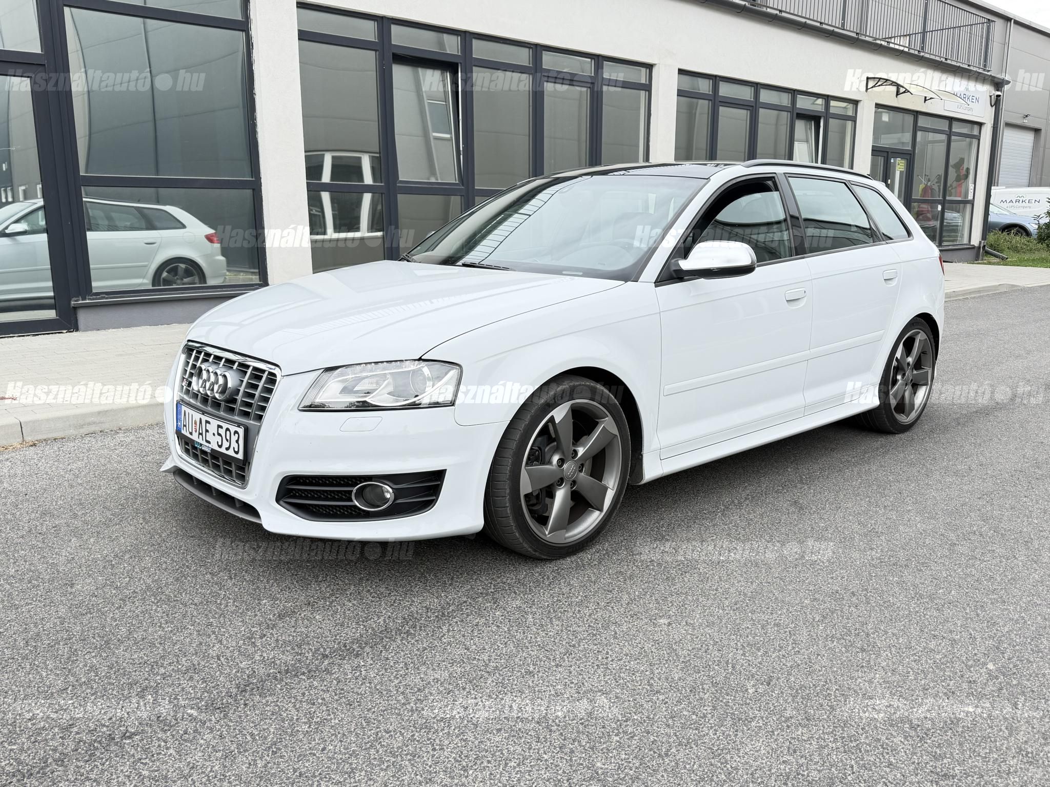 AUDI S3 2012/4 - 1