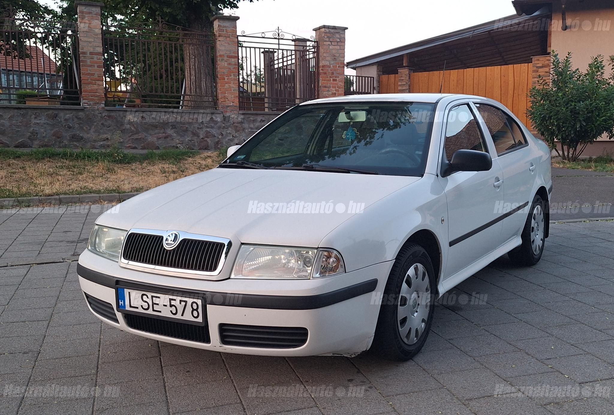 SKODA OCTAVIA 2006/10 - 1