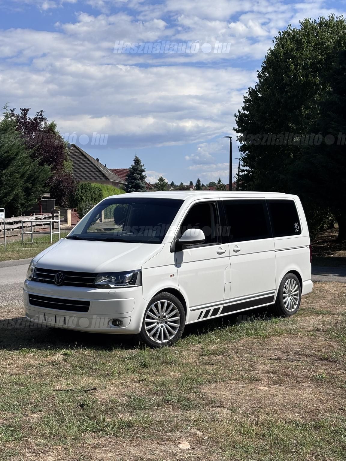 VOLKSWAGEN MULTIVAN 2015/8 - 1
