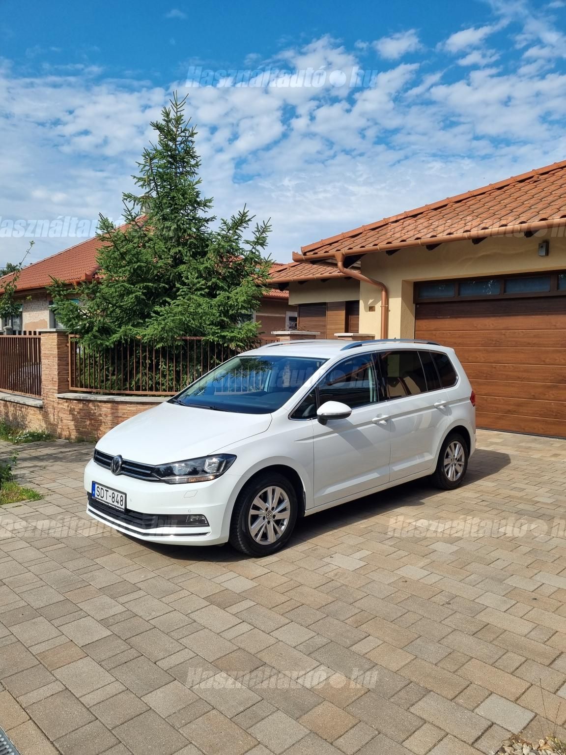 VOLKSWAGEN TOURAN 2019 - 1