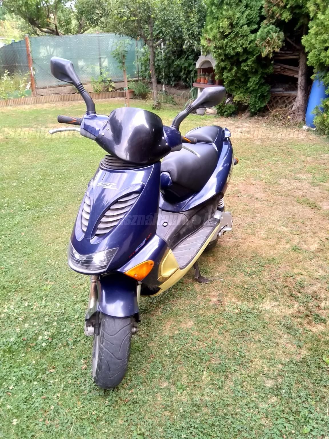 APRILIA SR 50 2000/6 - 1