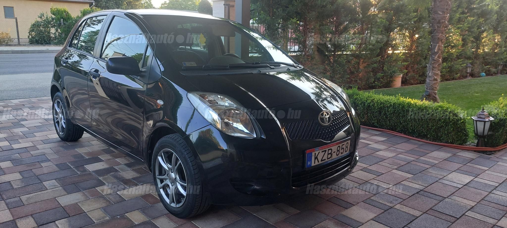 TOYOTA YARIS 2007/10 - 1