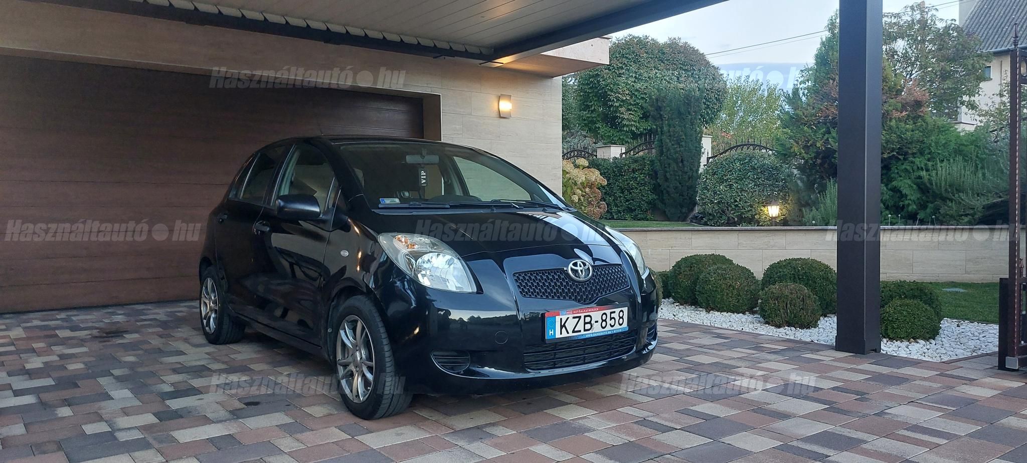 TOYOTA YARIS 2007/10 - 1