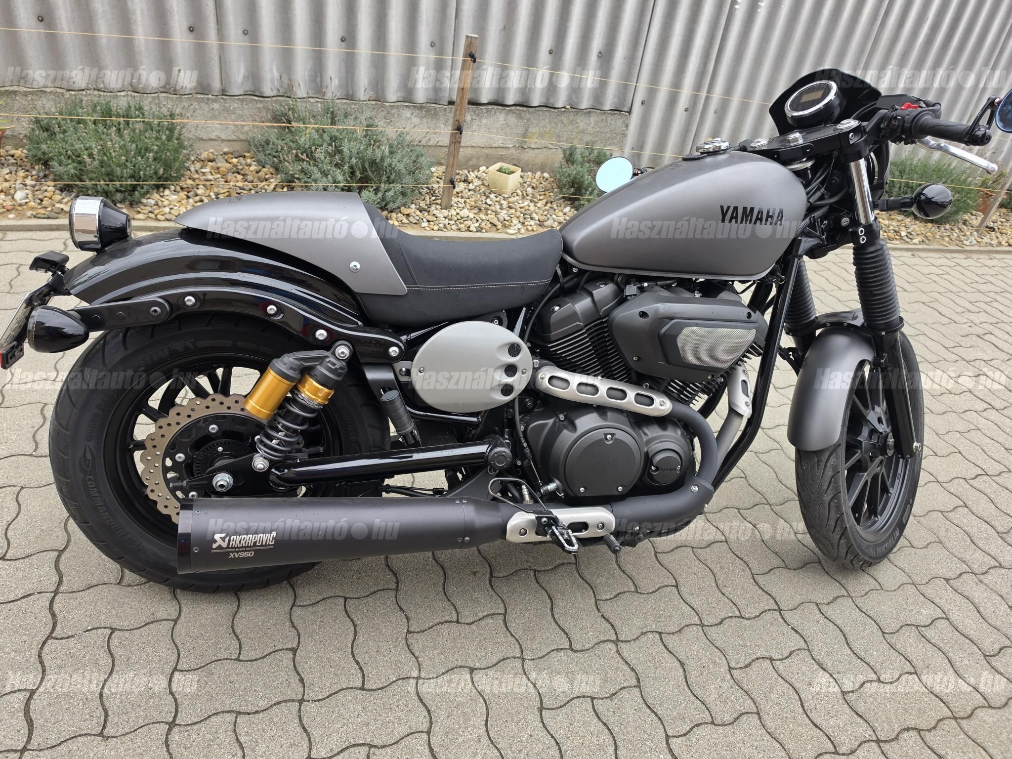 YAMAHA XVS 2015/4 - 1