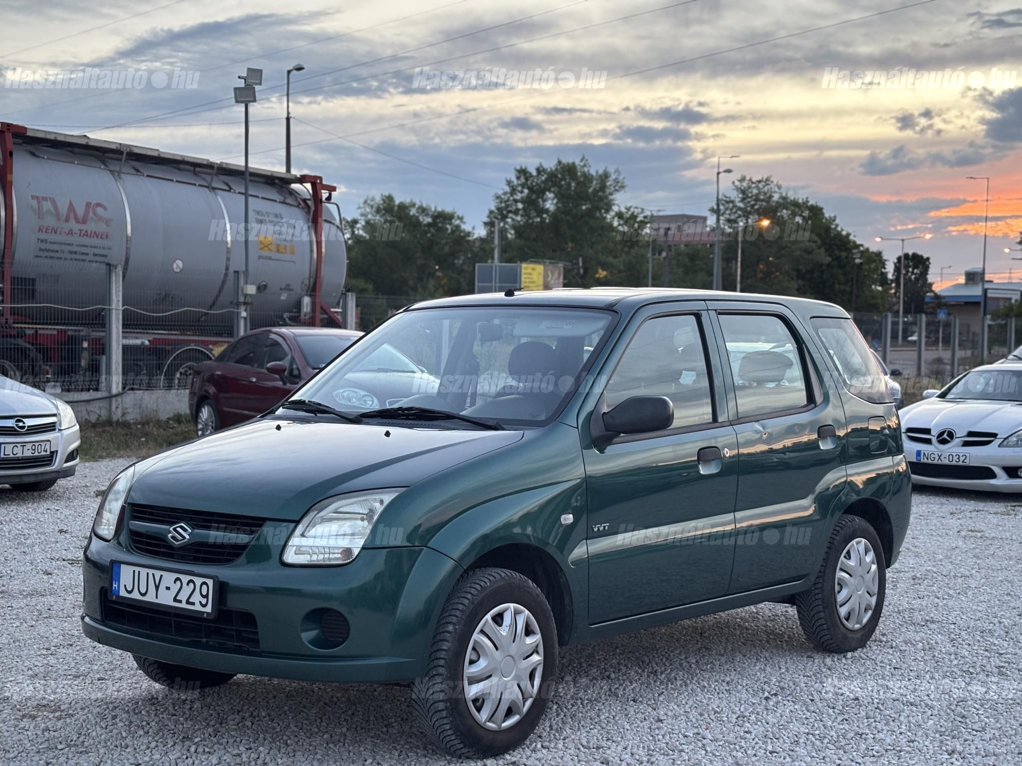 SUZUKI IGNIS 2005/8 - 1