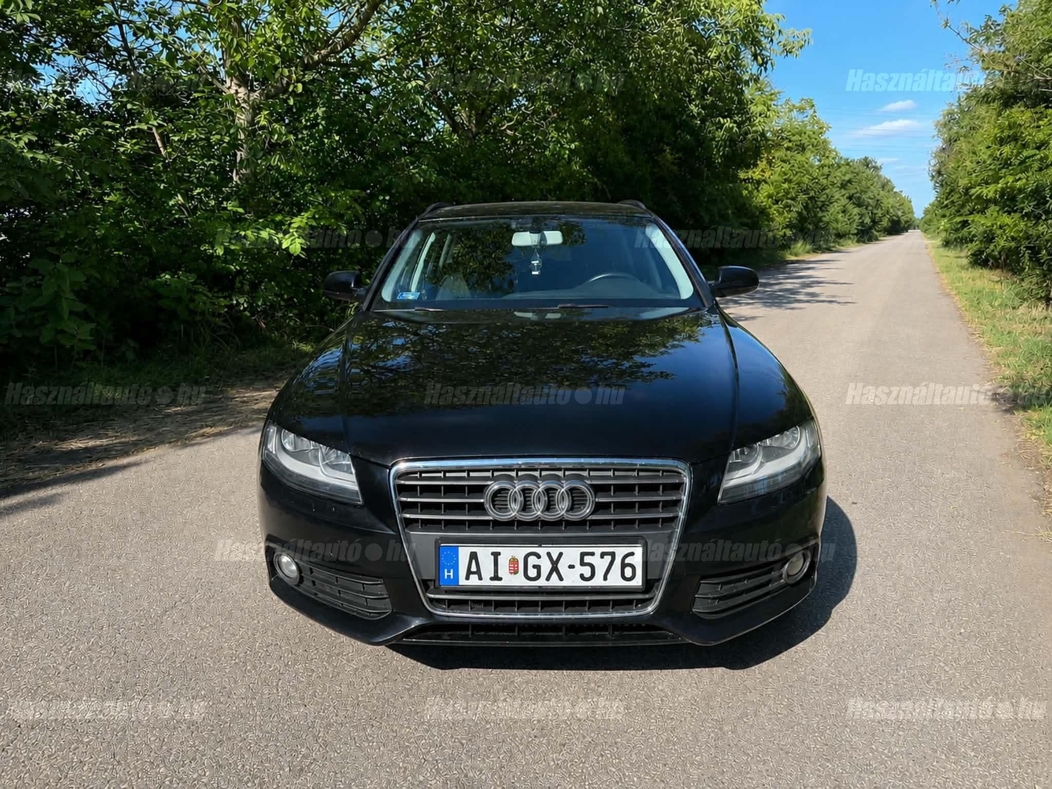 AUDI A4 2009/11 - 1