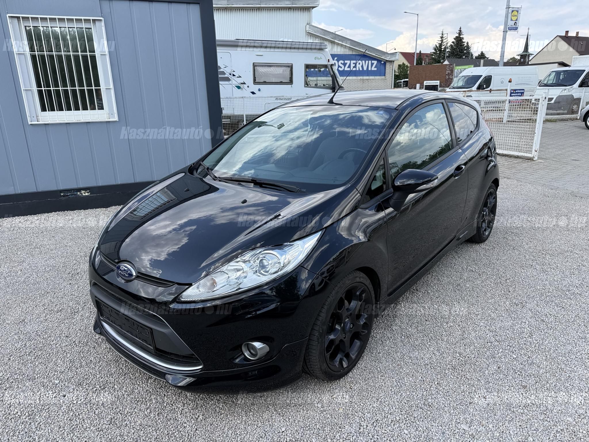 FORD FIESTA 2012/3 - 1