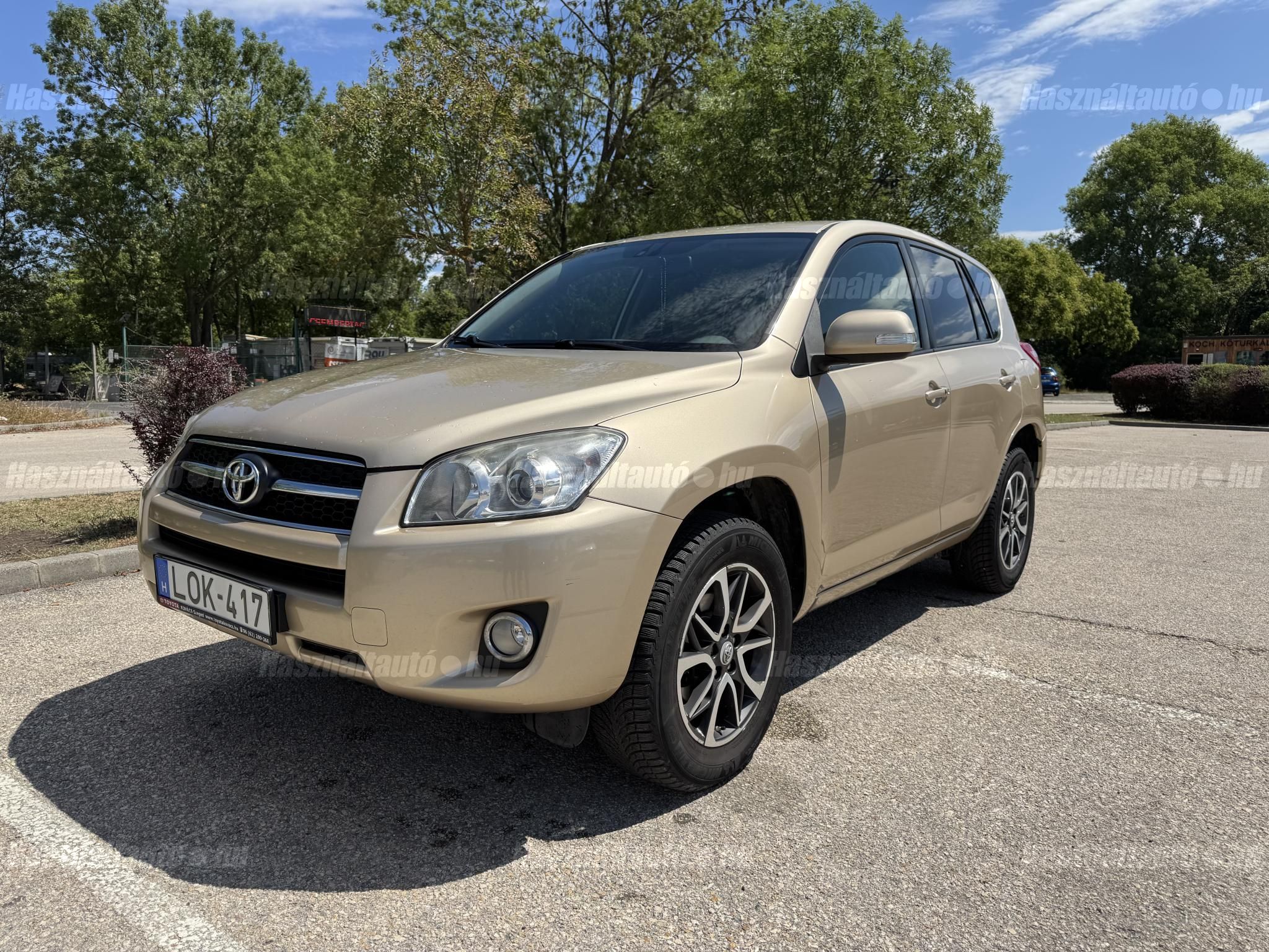 TOYOTA RAV 4 2009/11 - 1
