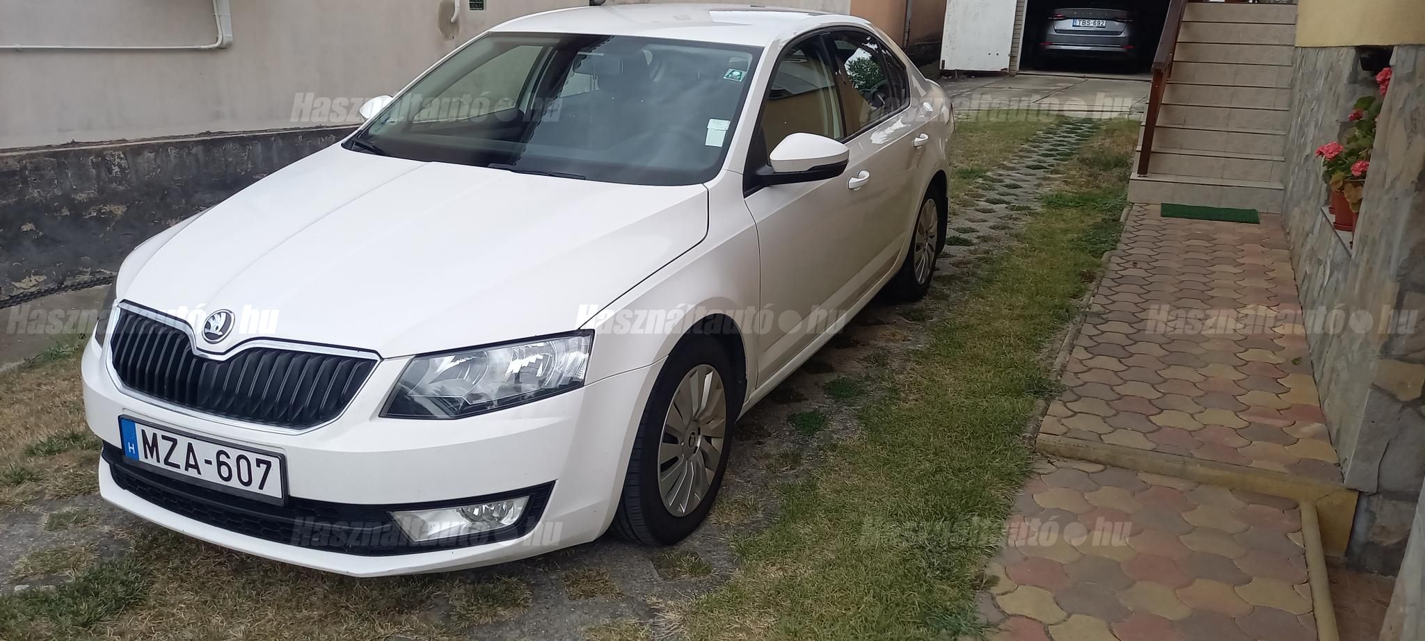 SKODA OCTAVIA 2014/11 - 1