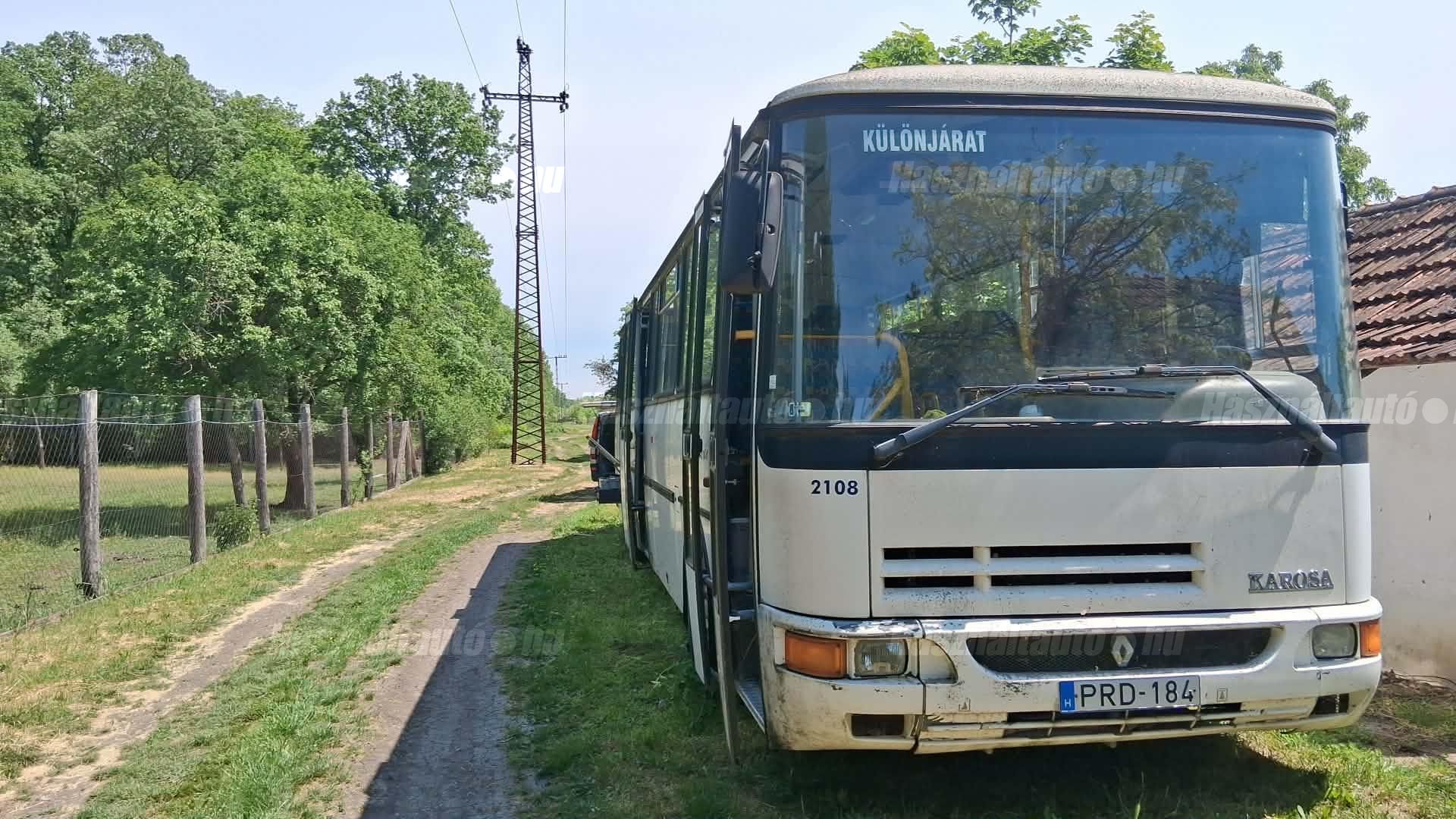 KAROSA 2001/8 - 1