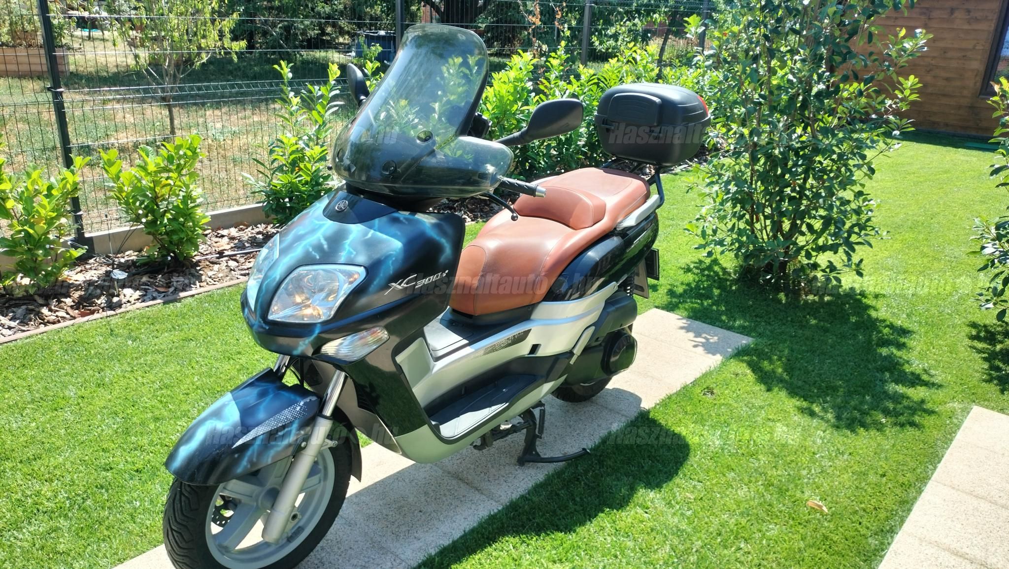 YAMAHA XC 300 2004/5 - 1