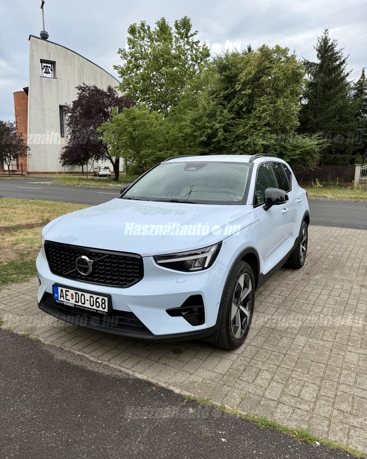 VOLVO XC40 2023/8 - 1