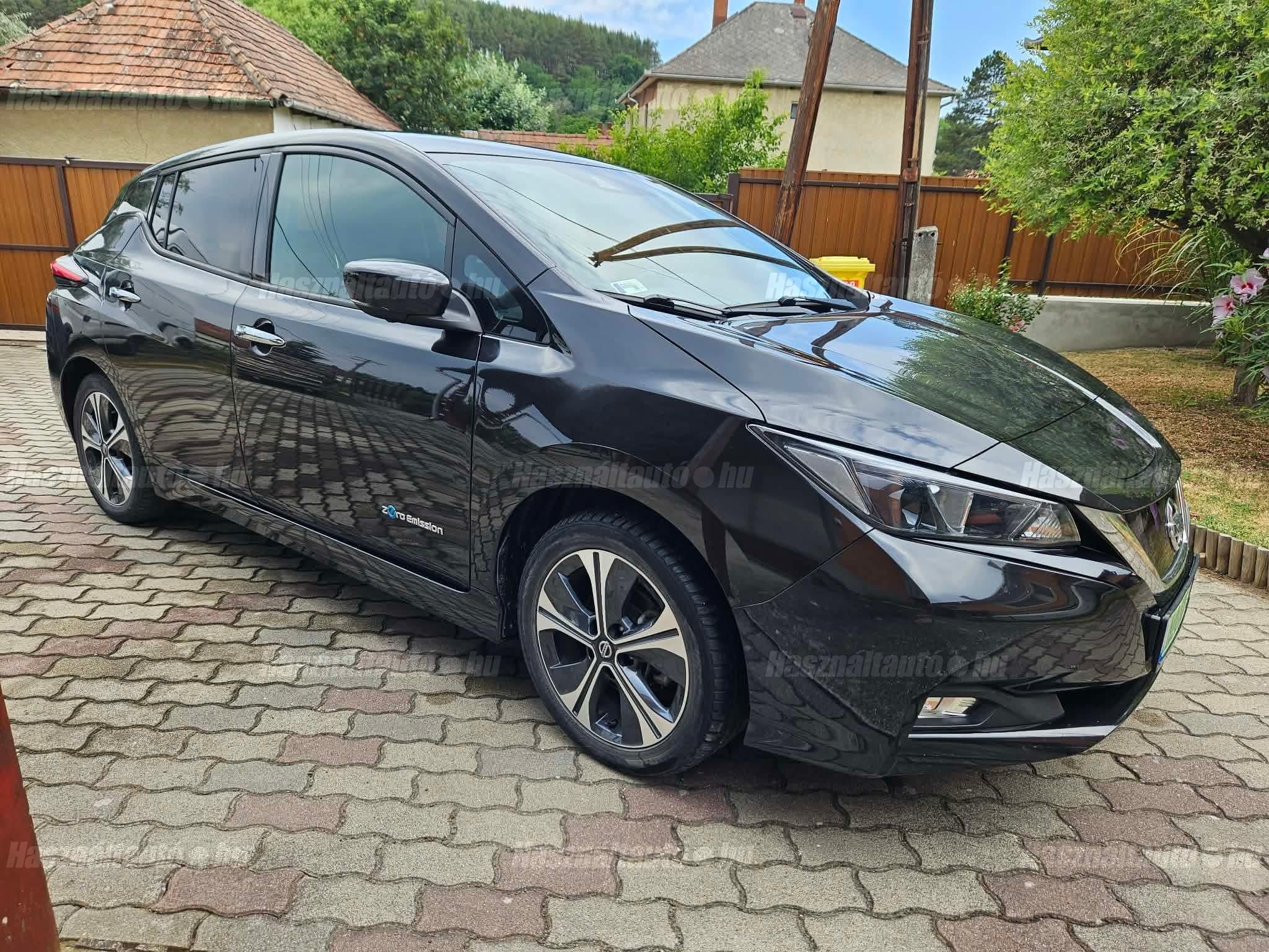 NISSAN LEAF 2018/6 - 1
