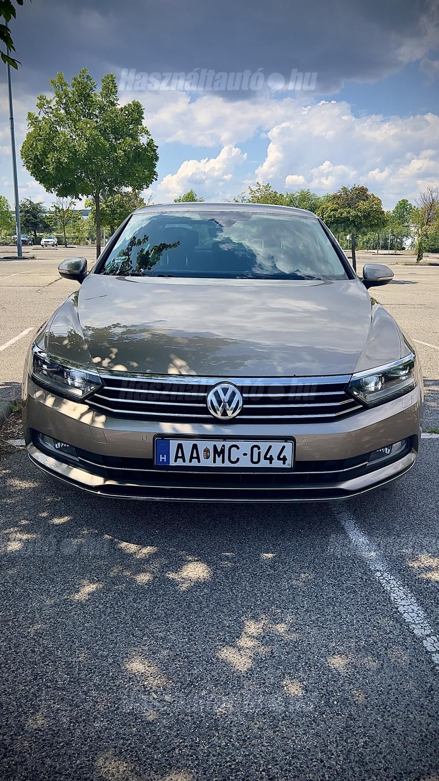 VOLKSWAGEN PASSAT 2015 - 1