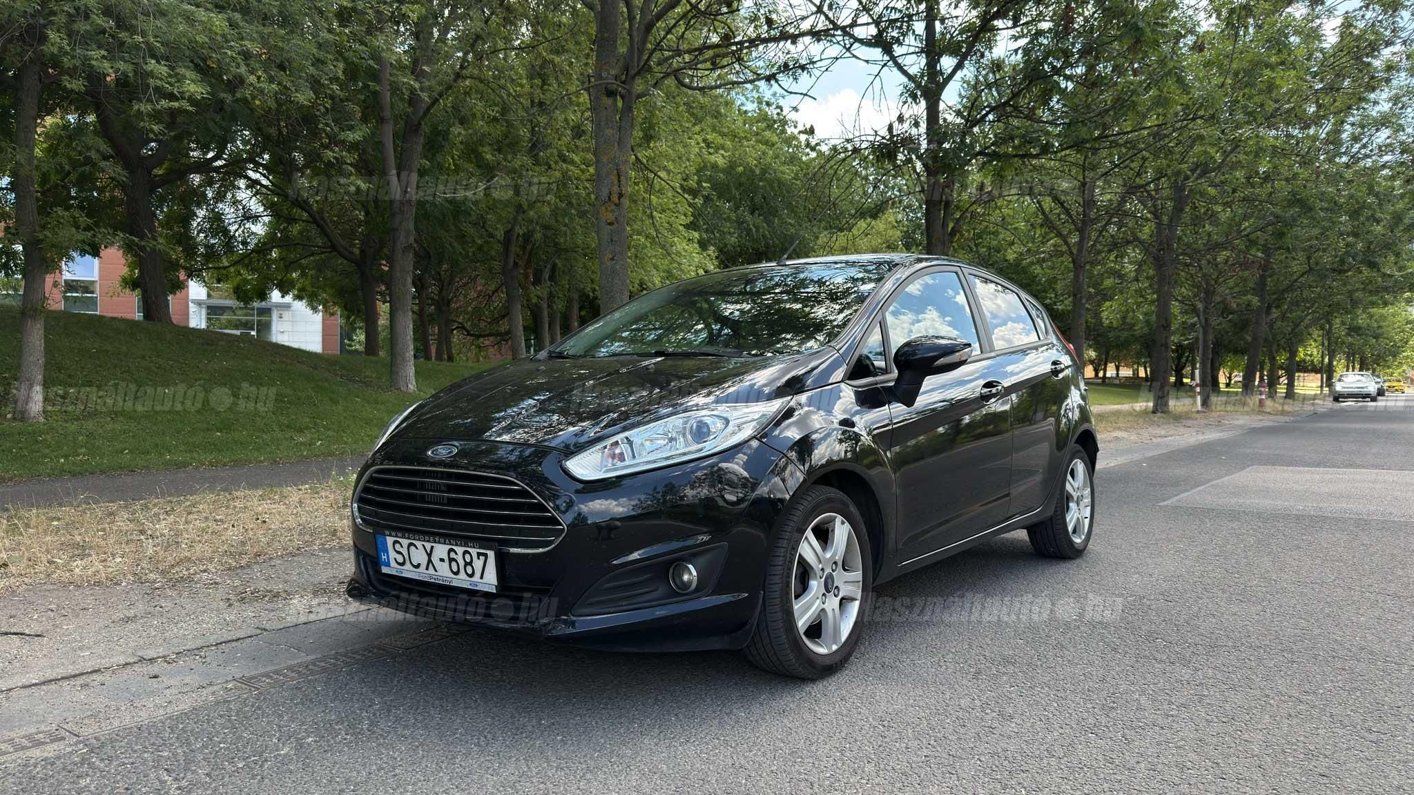 FORD FIESTA 2015/10 - 1