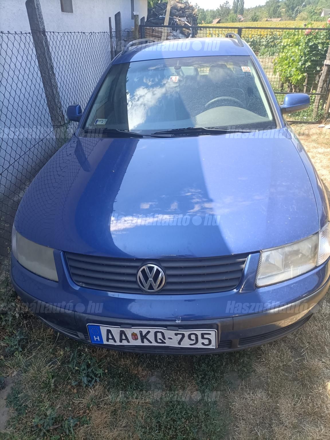 VOLKSWAGEN PASSAT 2000/6 - 1