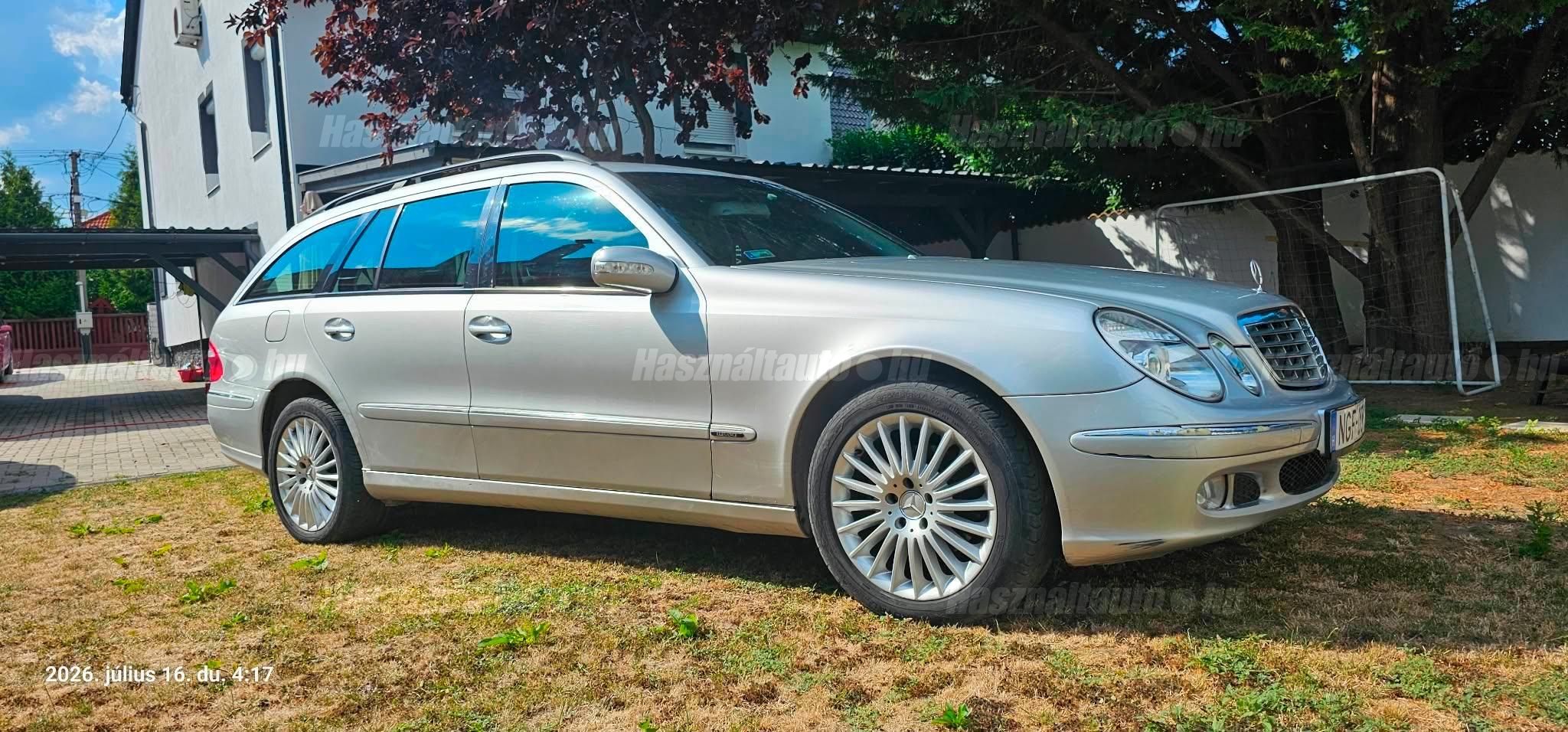 MERCEDES-BENZ E 220 2004/12 - 1