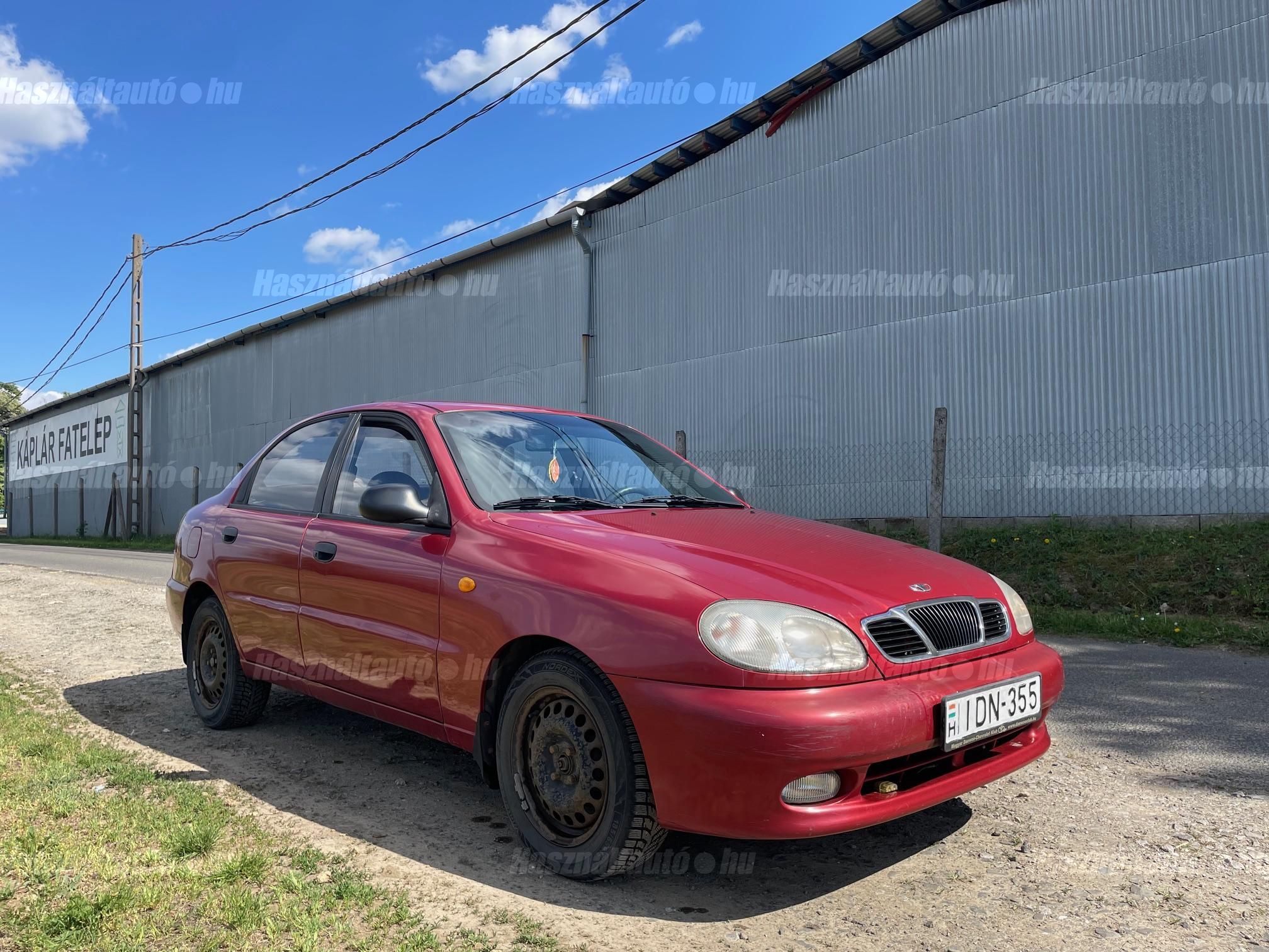 DAEWOO LANOS 2002/6 - 1