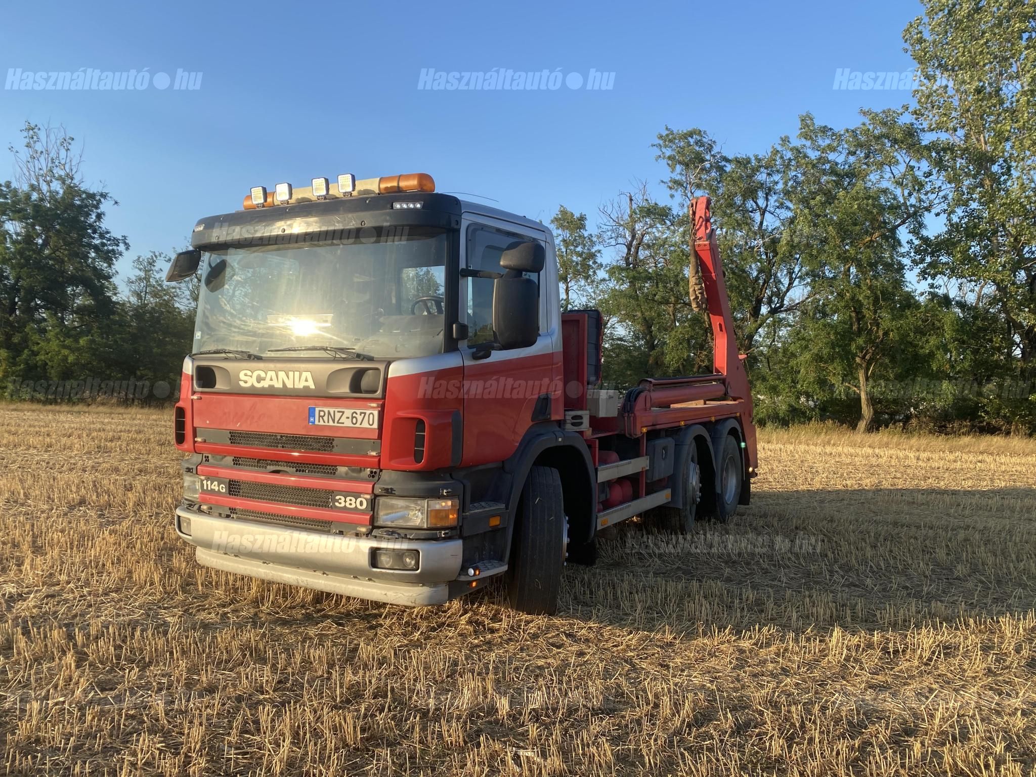 SCANIA 2004/5 - 1