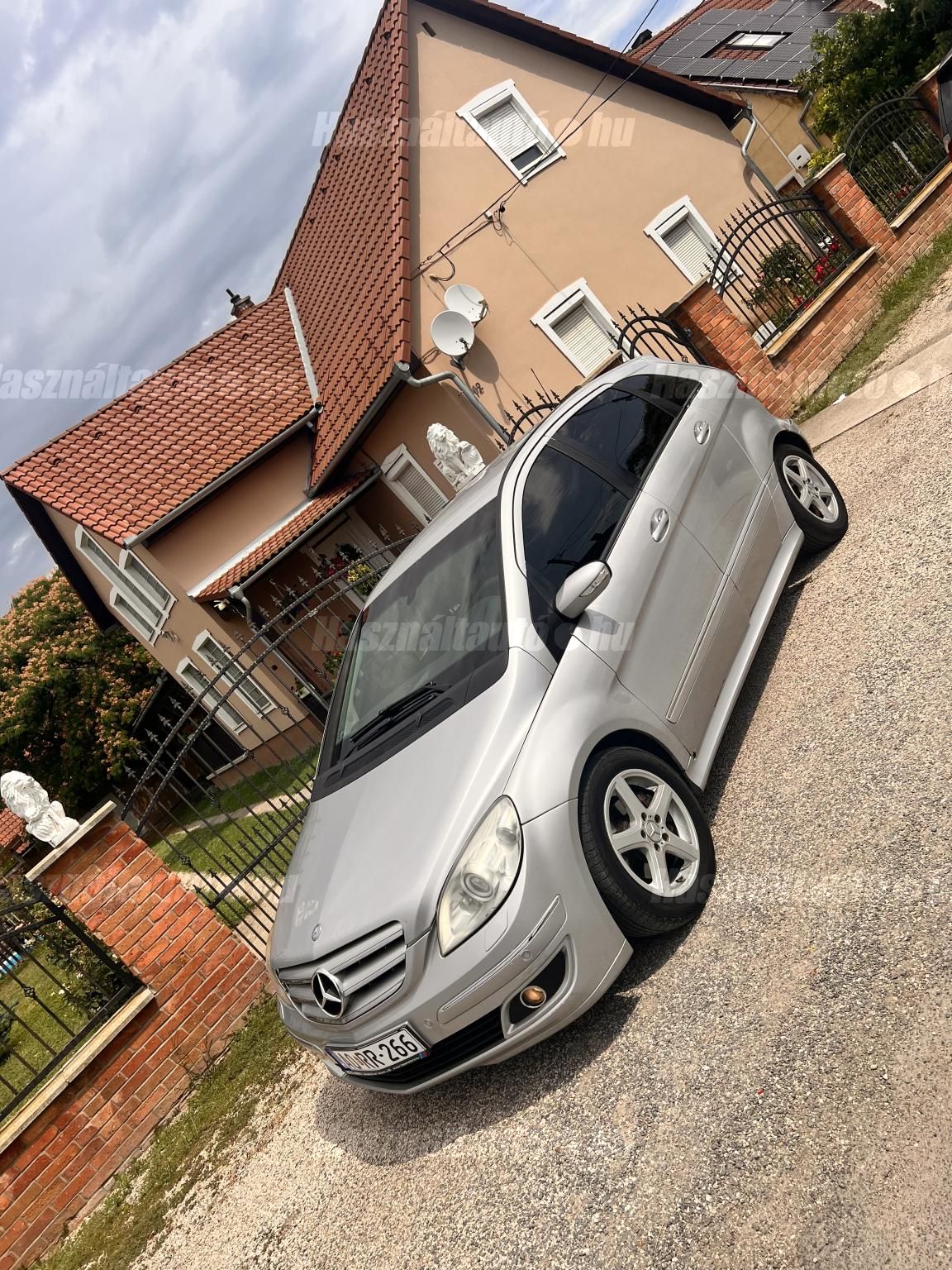 MERCEDES-BENZ B 180 2005/10 - 1
