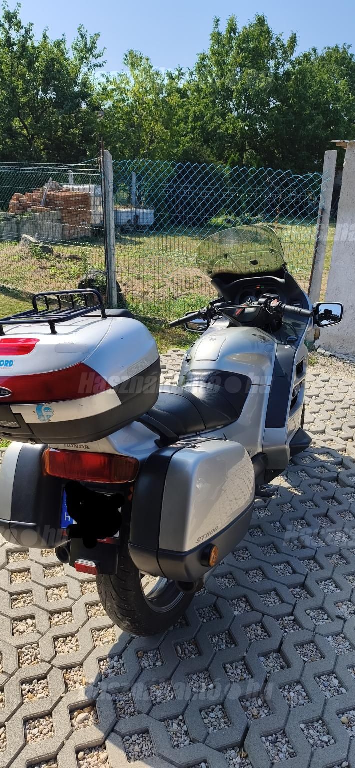 HONDA ST 1100 PAN EUROPEAN 1992 - 1