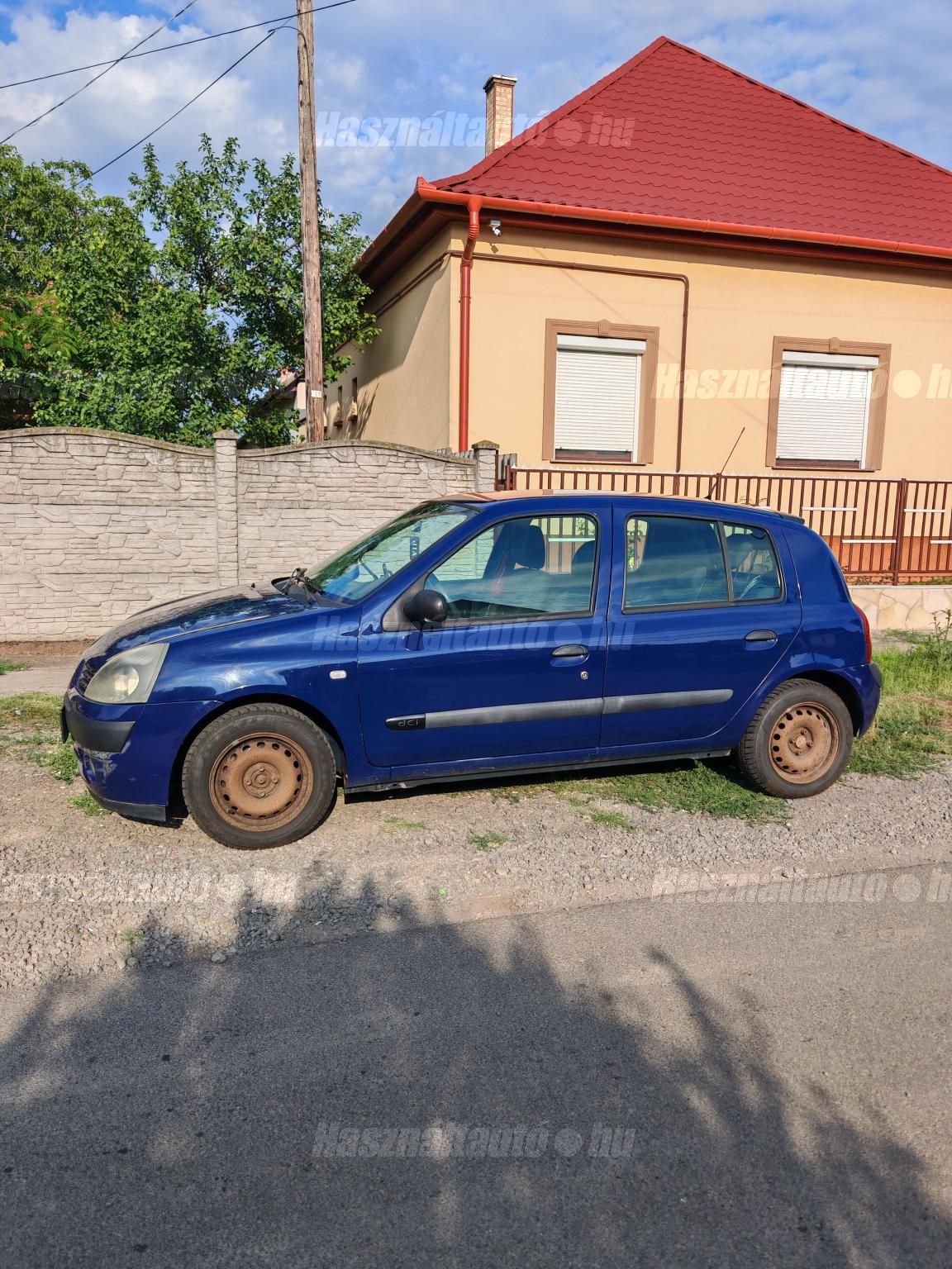 RENAULT CLIO 2004/4 - 1