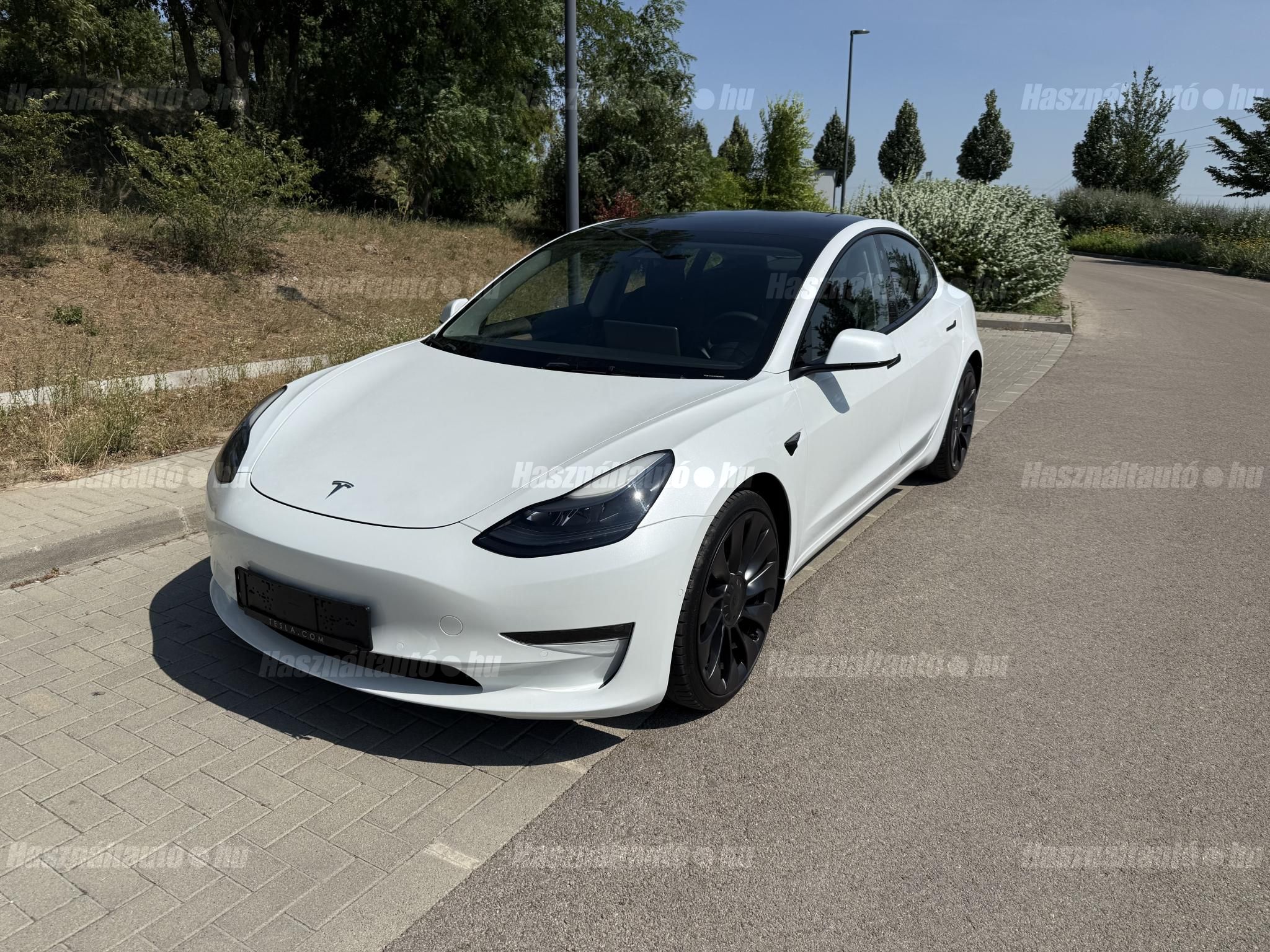 TESLA MODEL 3 2022/12 - 1