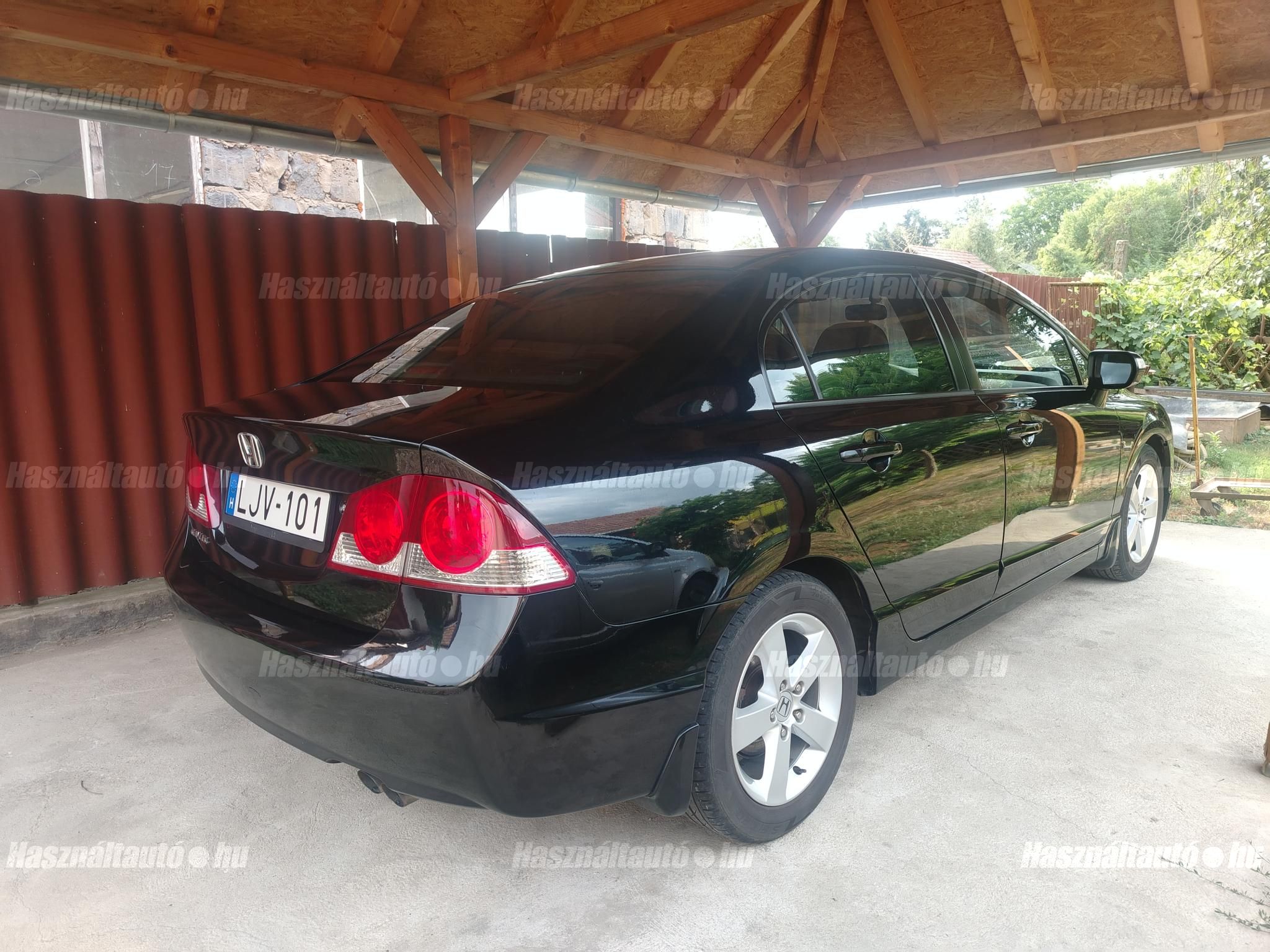 HONDA CIVIC 2008/10 - 1