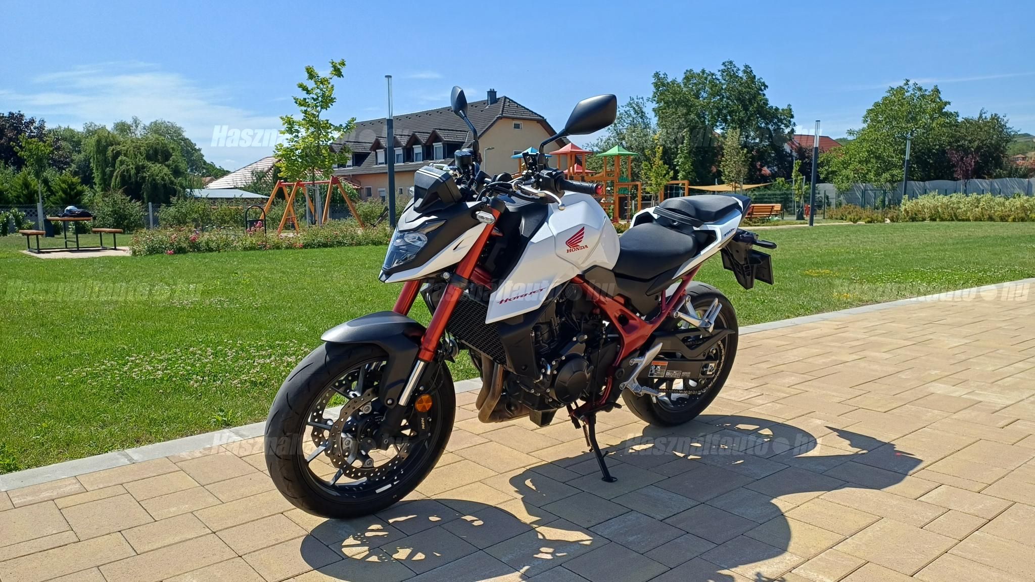 HONDA CB 750 HORNET 2023/4 - 1