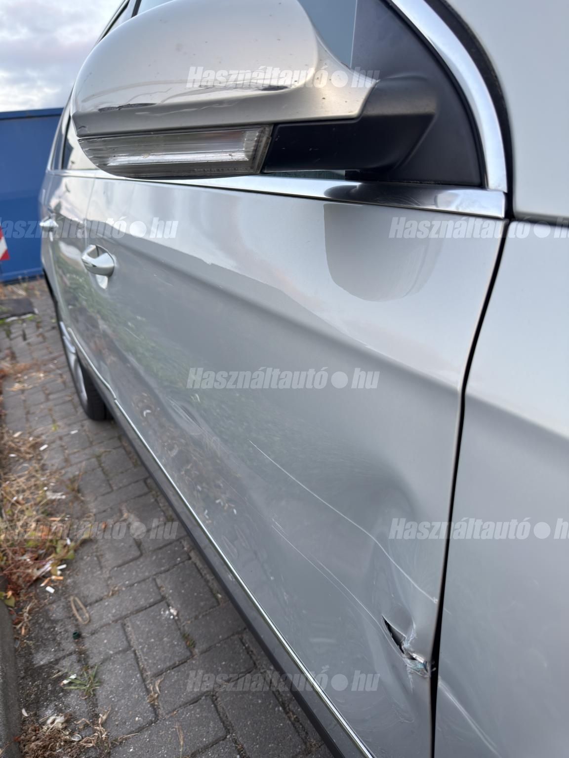 VOLKSWAGEN PASSAT VI 2009/10 - 1