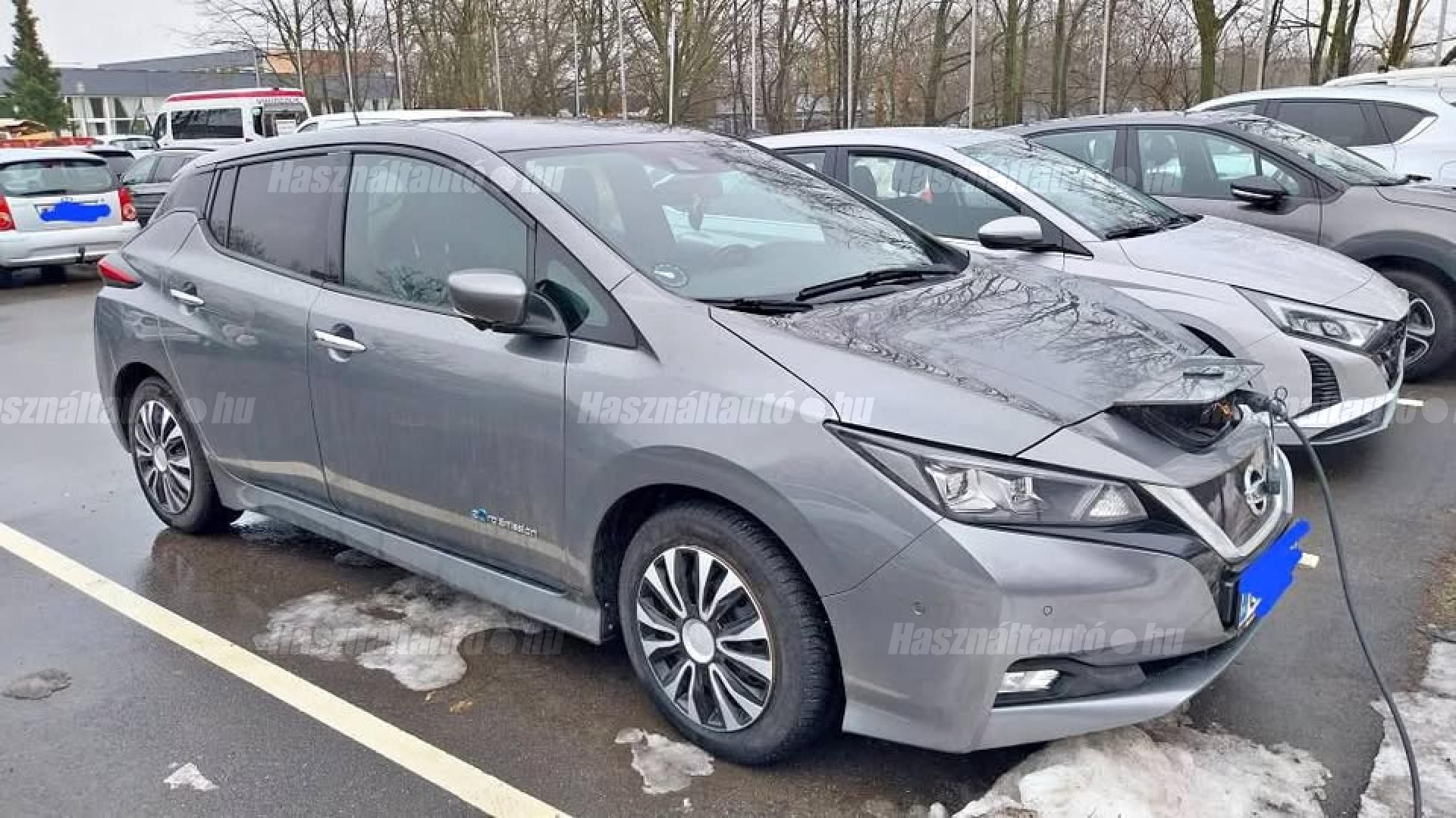 NISSAN LEAF 2018/7 - 1